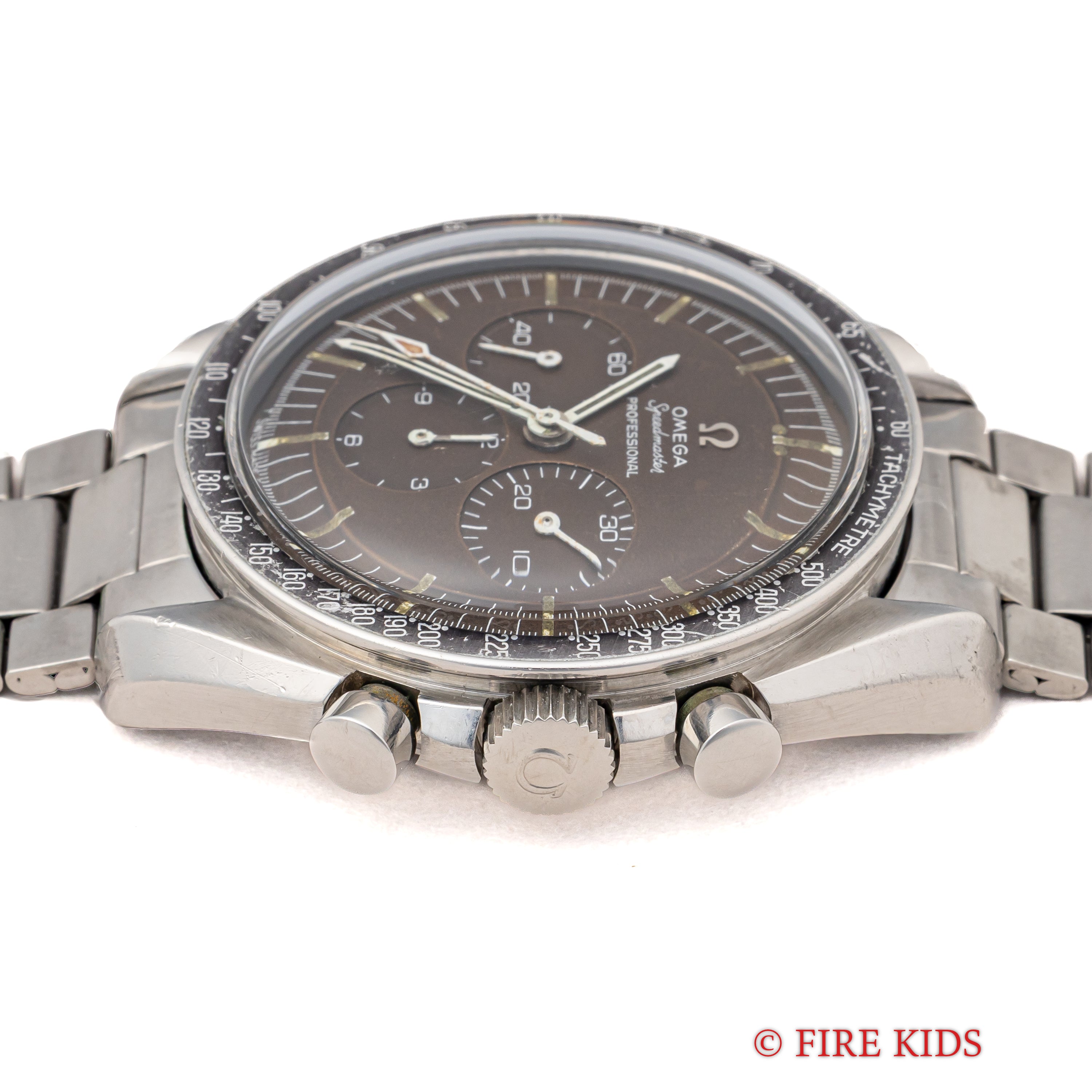 オメガ スピードマスター プロフェッショナル 4th 1967年製 Ref.105.012 Cal.321 トロピカルダイヤル キャタピラブレス付き 手巻き