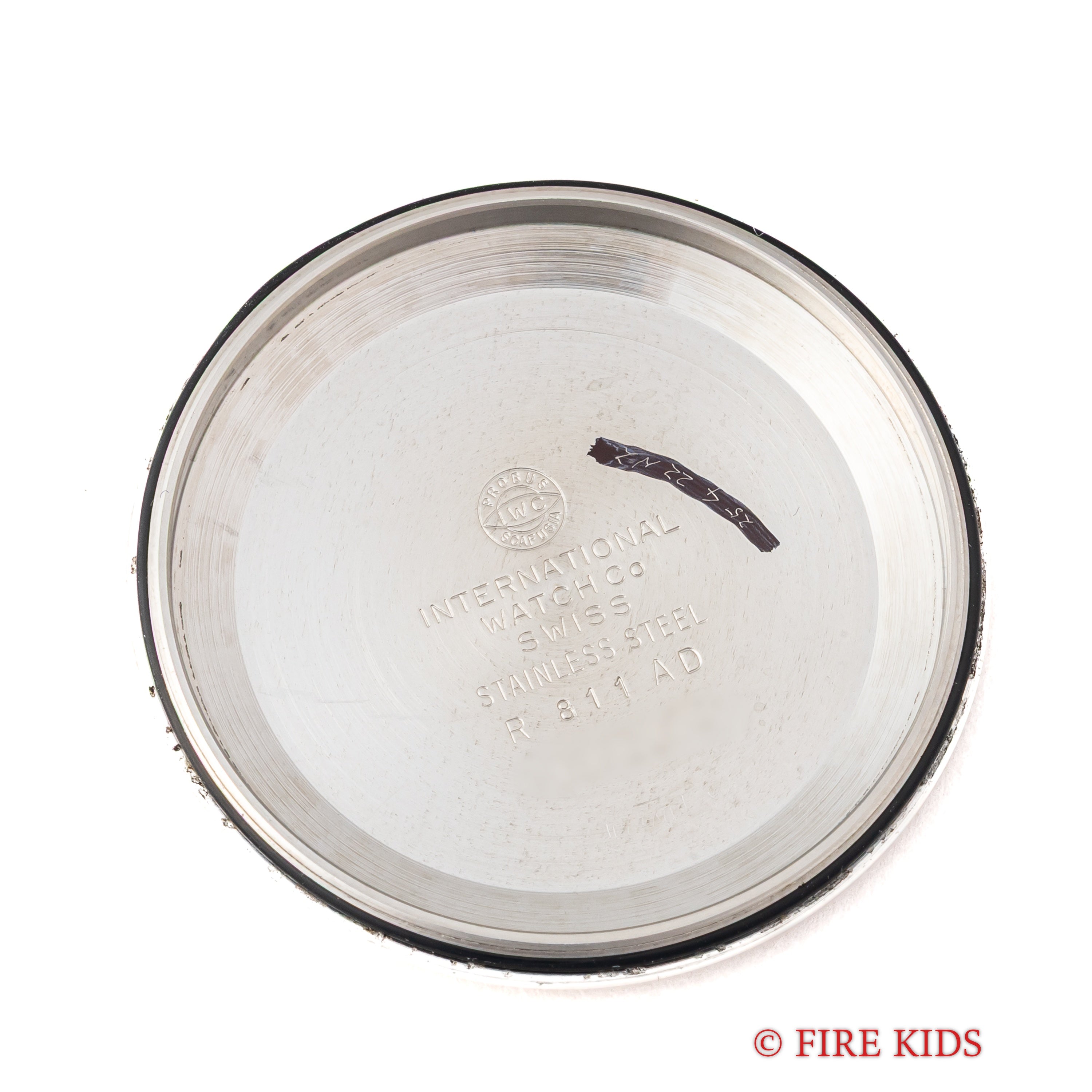 IWC ヨットクラブ 1967年製 Ref.R811AD オリジナルブルーダイヤル ペラトン式自動巻き Cal.854 お魚リューズ ノンデイト ブレス付き