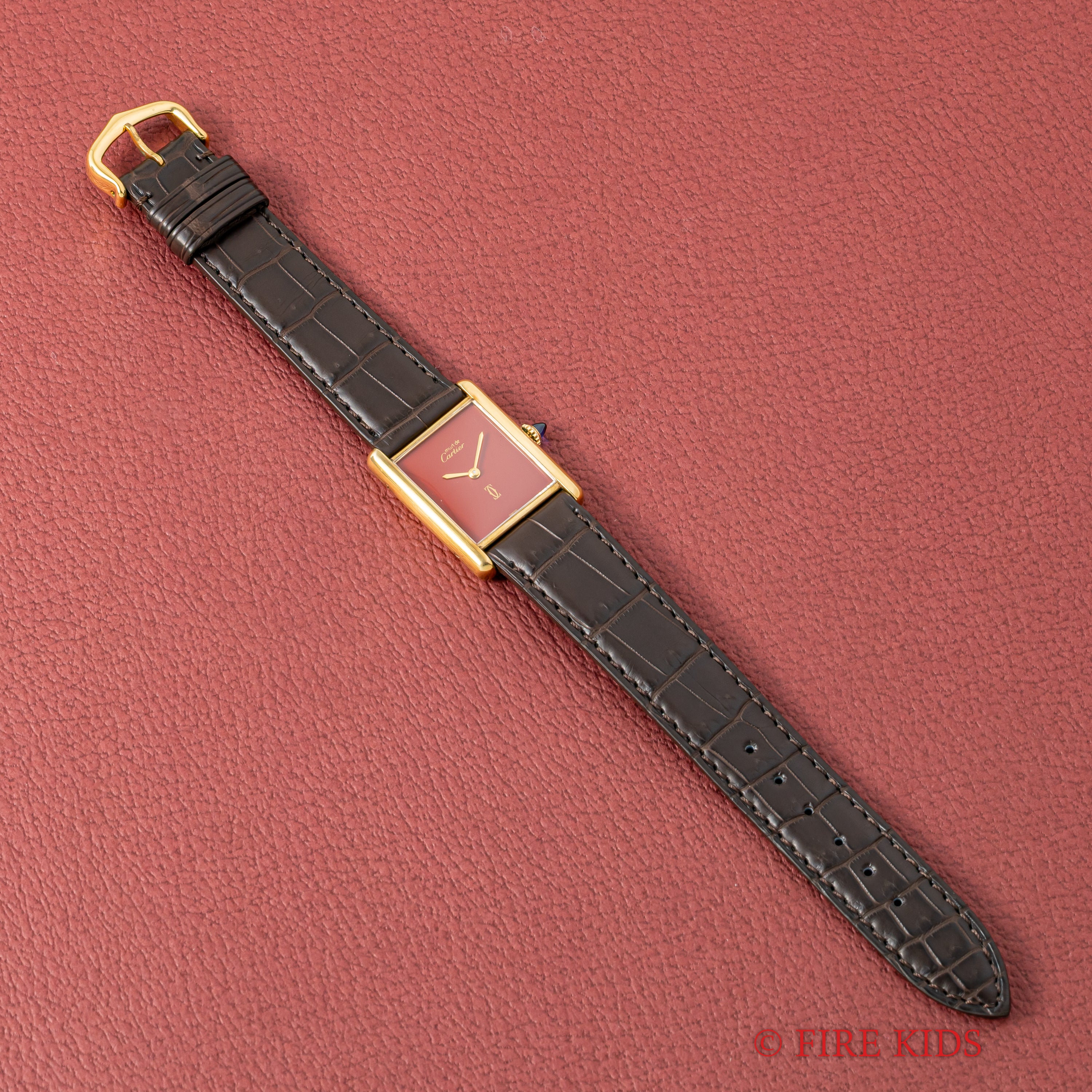 カルティエ マストタンク 1980年代製 LMサイズ 手巻き ガーネットダイヤル