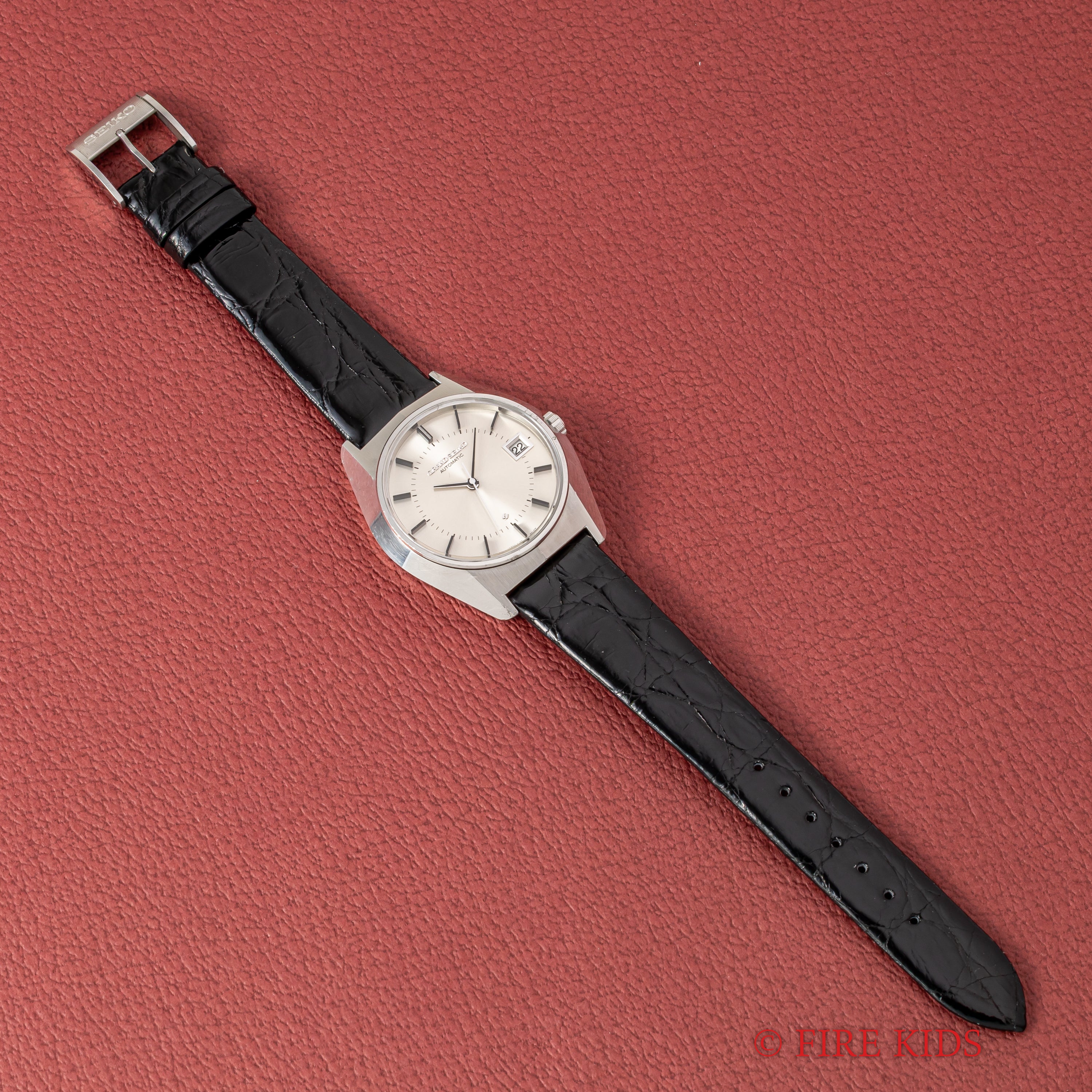 グランドセイコー V.F.Aファーストモデル Ref.6185-8020 1970年製 61V.F.A 桐箱、純正尾錠付き