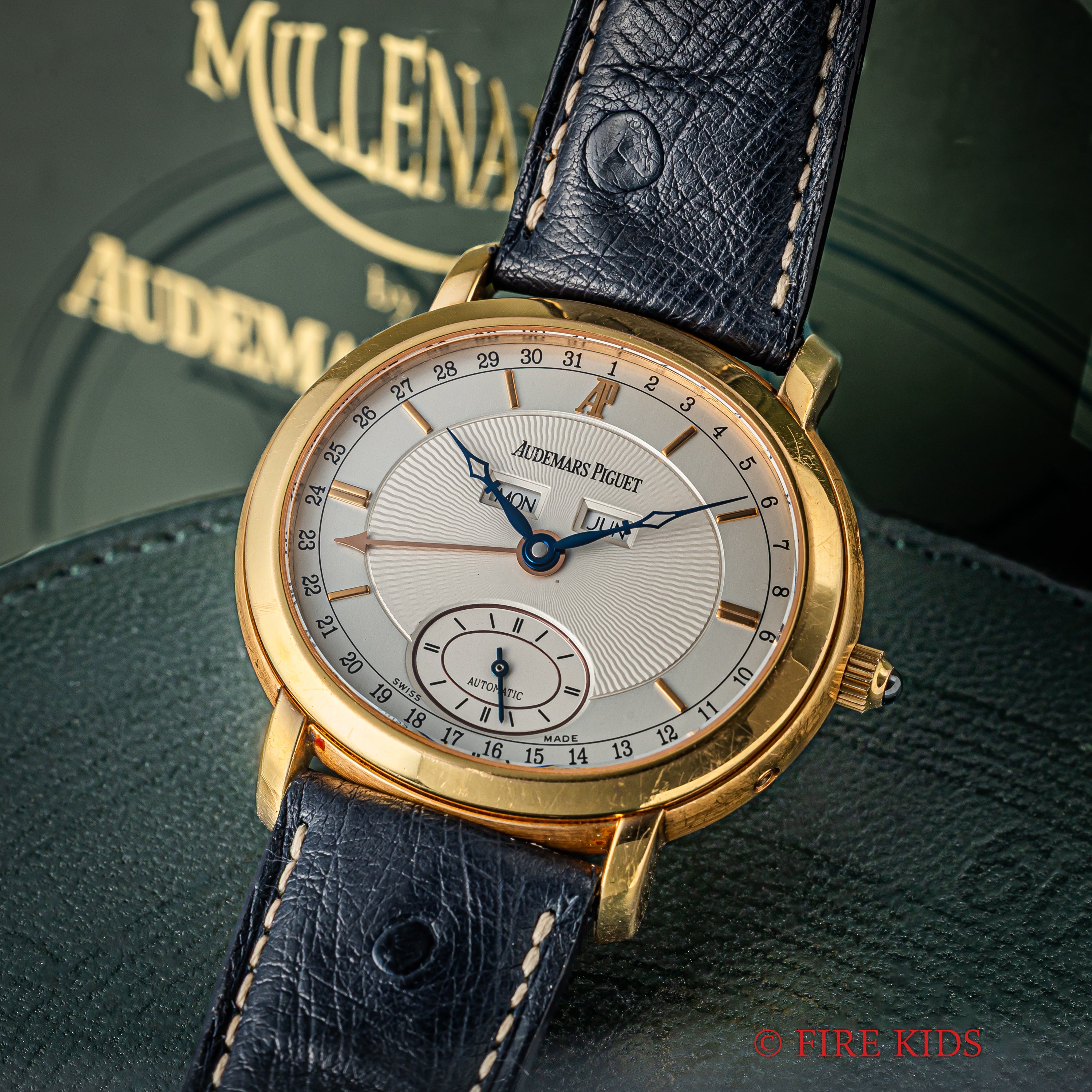 オーデマ・ピゲ ミレネリー 2001年製 トリプルカレンダー  409本限定18金無垢イエローゴールド