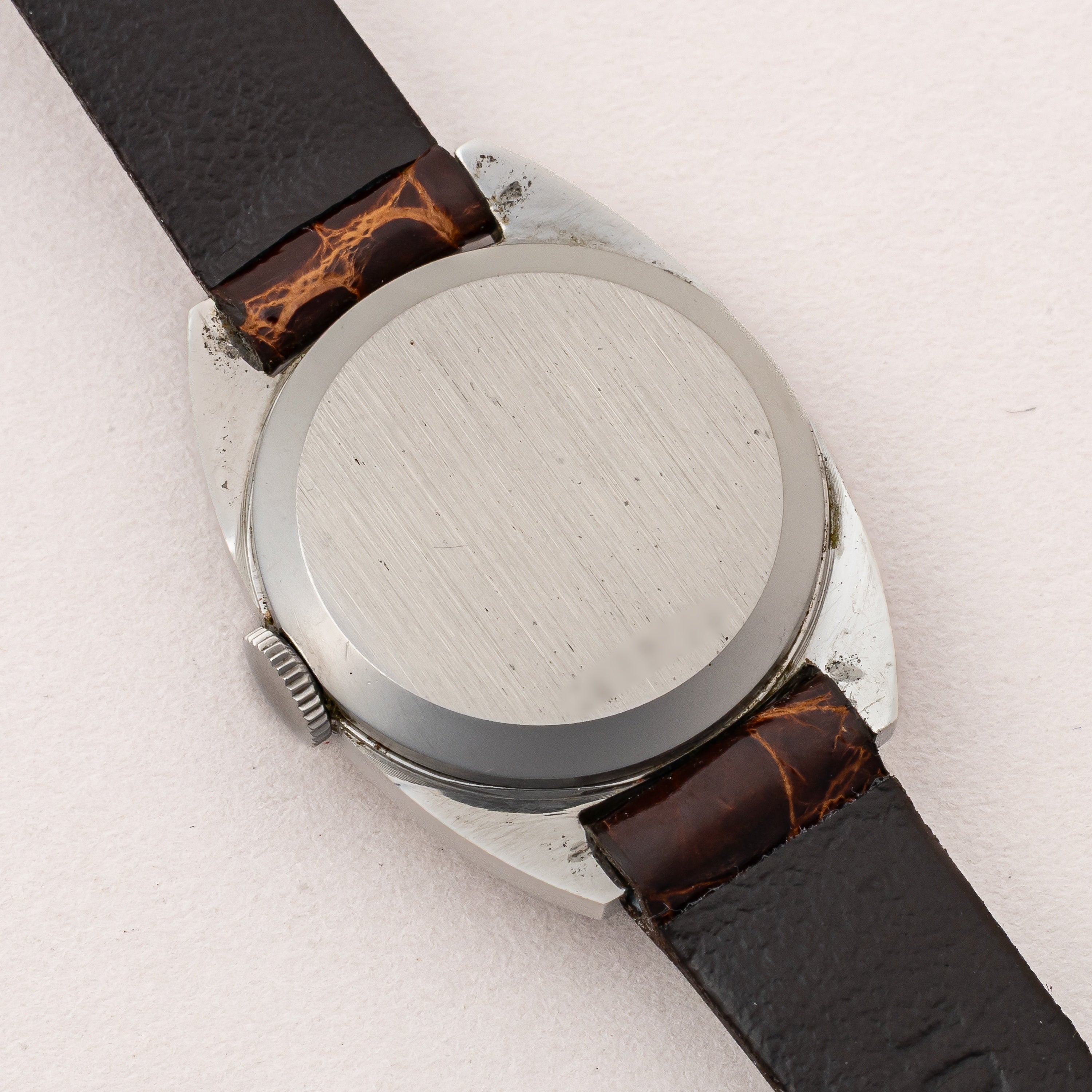 IWC レディース トノーケース 1971年製 手巻き Cal.412 シルバーダイヤル