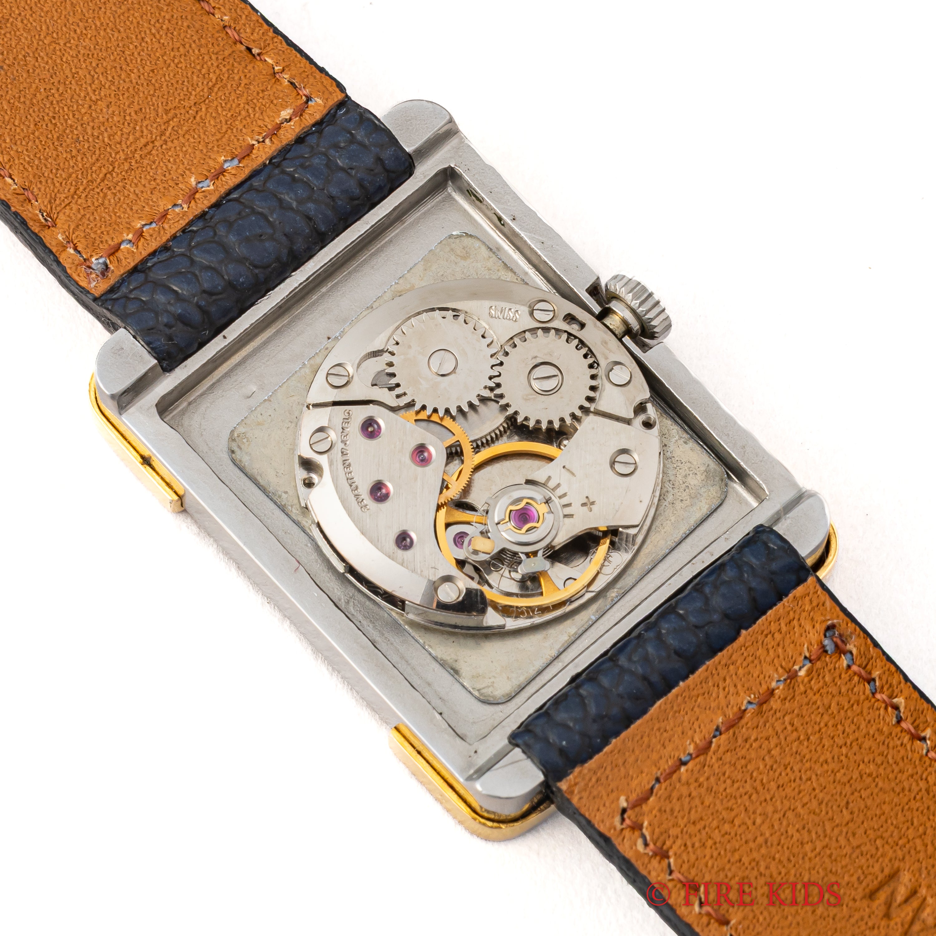 エルメス クロアジュール レクタンギュラー ホワイトローマン 手巻き 1980年代製