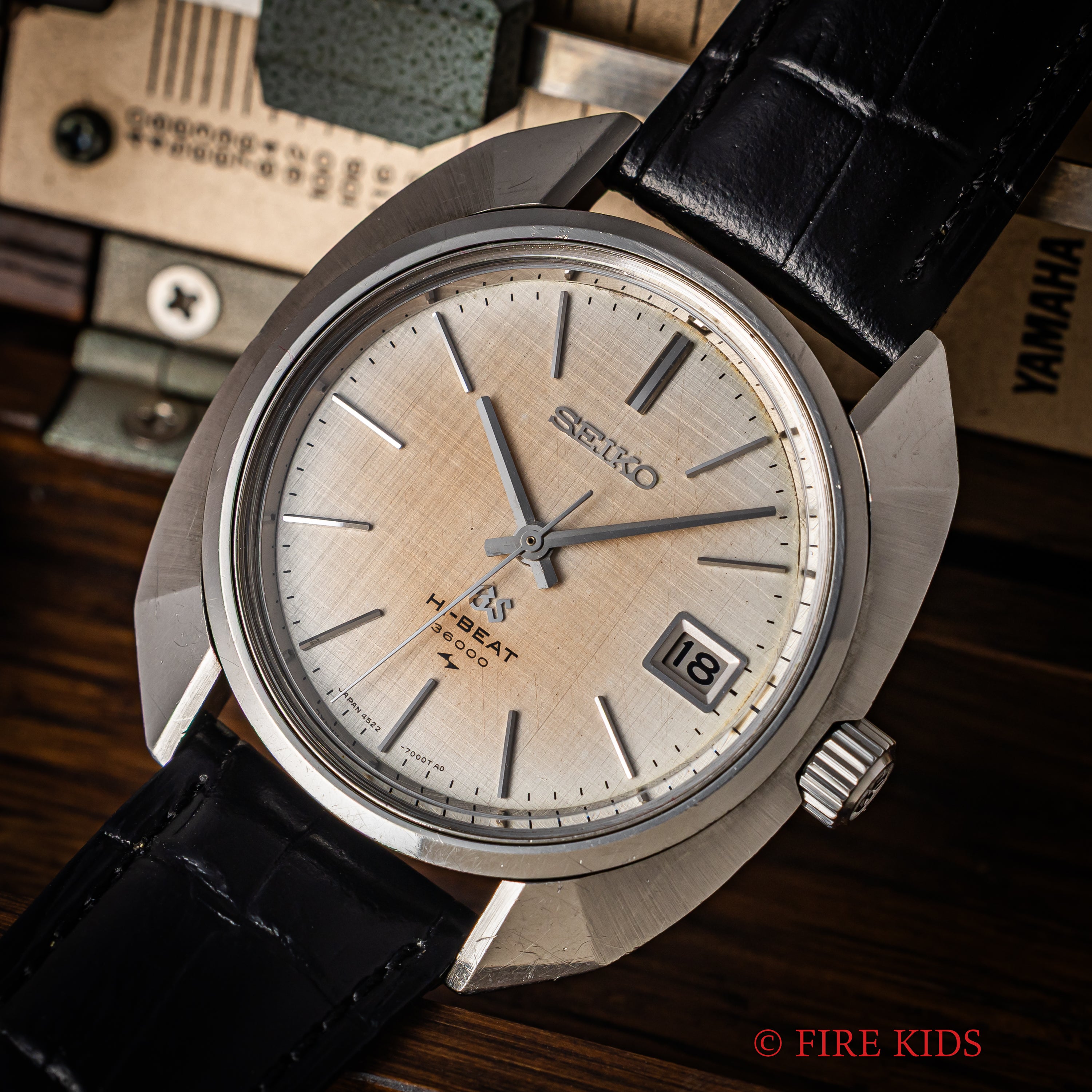 グランドセイコー 10振動手巻 36000 1969年製 Ref.4522-7000 45GS オクタゴンケース