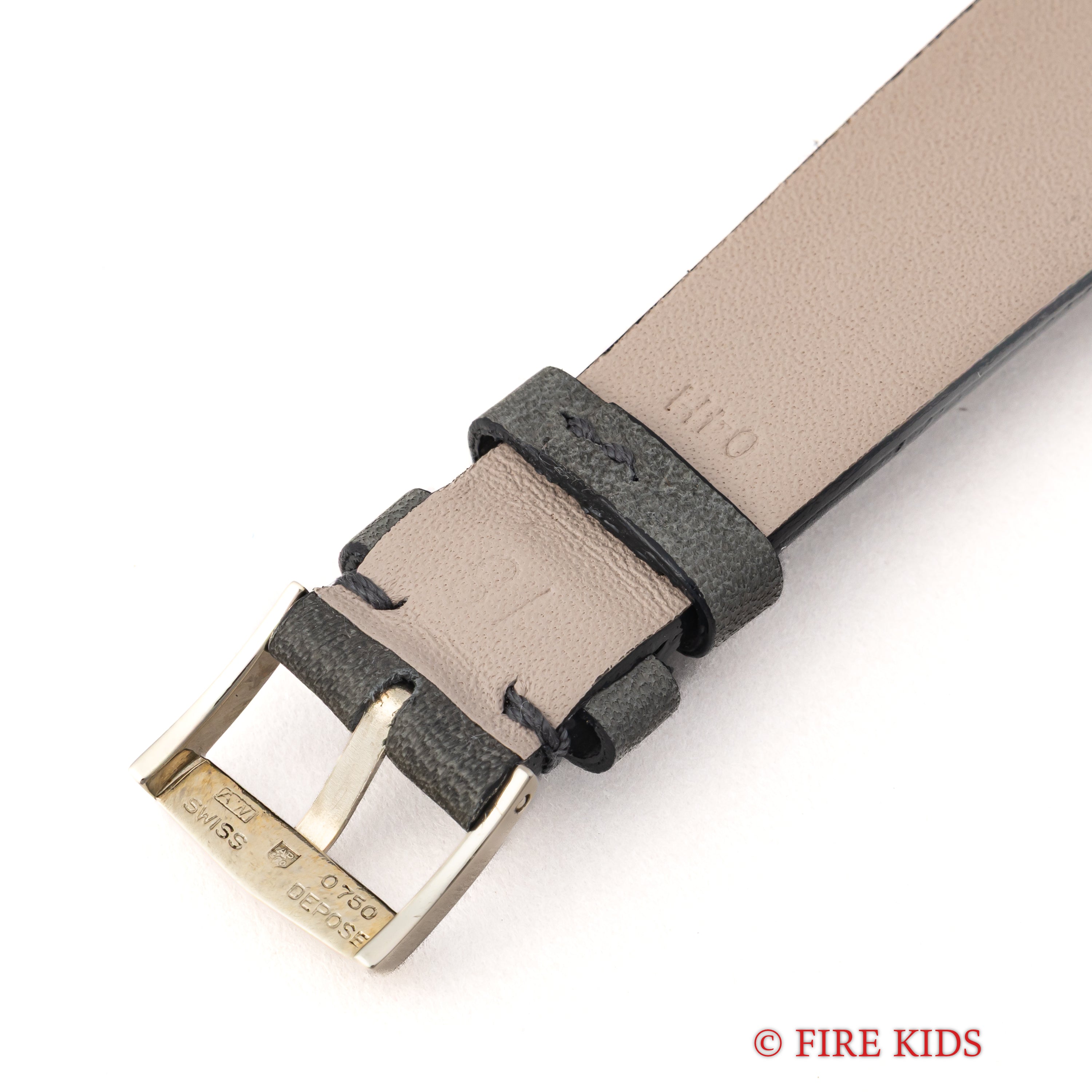 オーデマ・ピゲ 18金無垢ホワイトゴールド 1970年代製 手巻Cal.2080 純正18金無垢尾錠付き