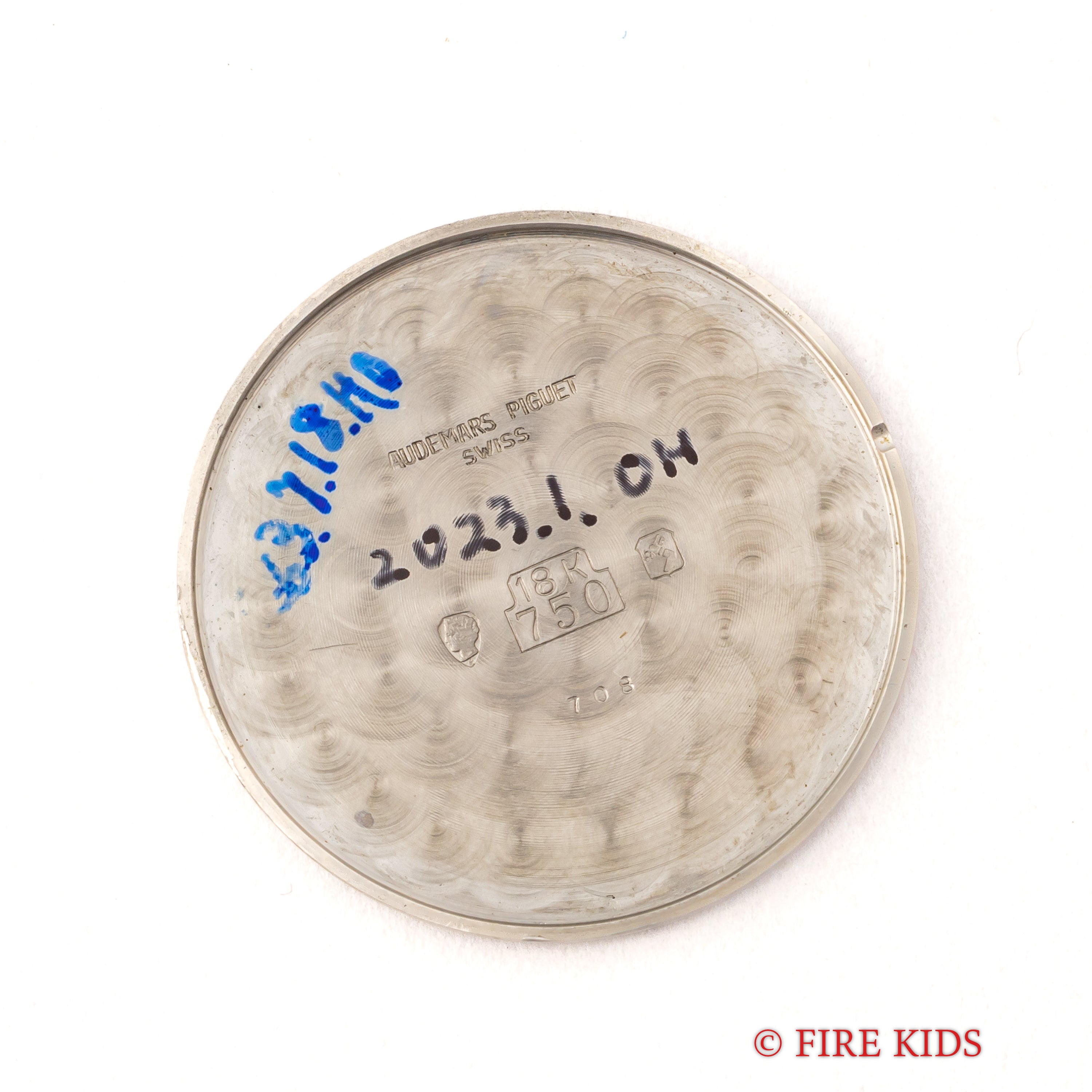 オーデマ・ピゲ 18金無垢ホワイトゴールド 1970年代製 手巻Cal.2080 純正18金無垢尾錠付き