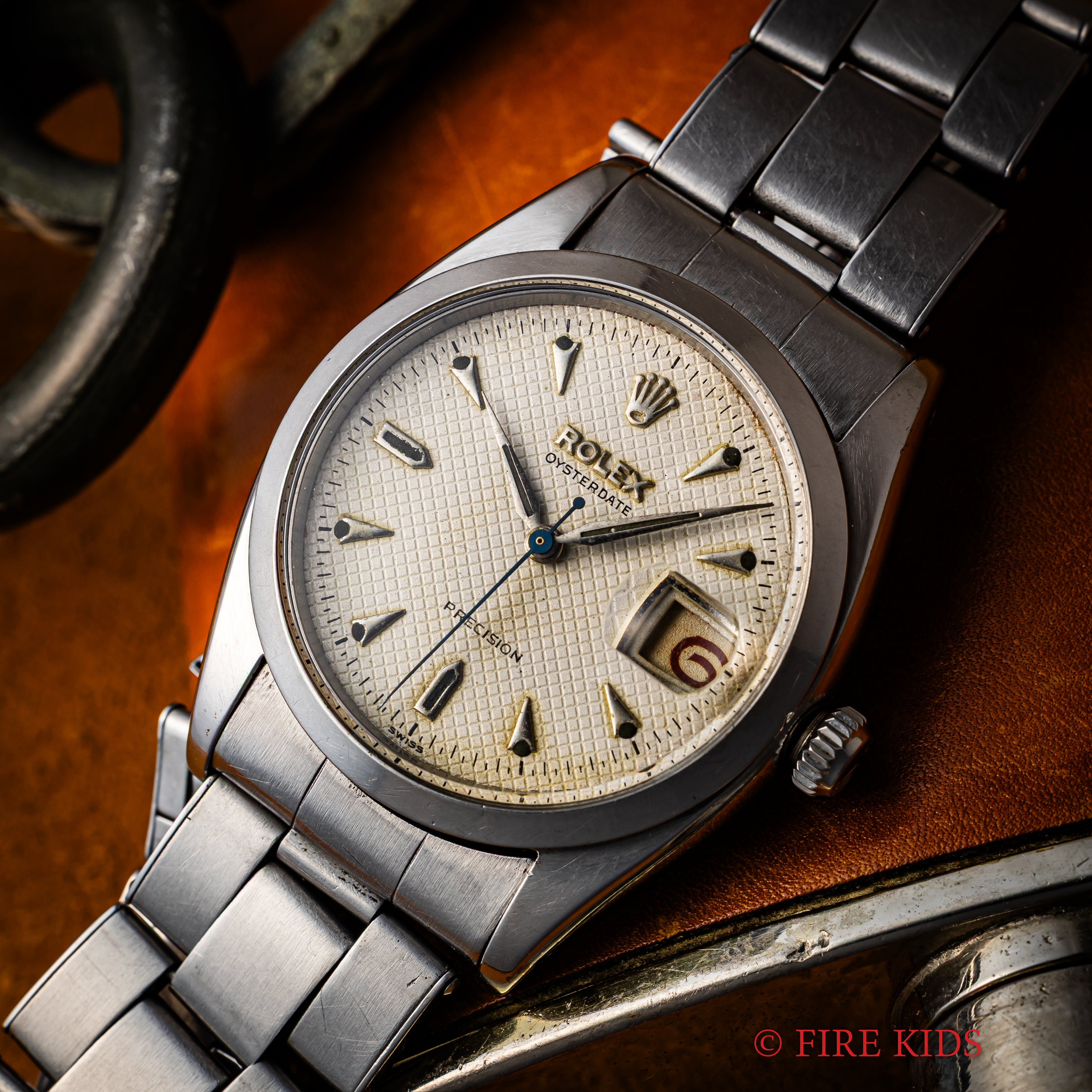 ロレックス 1954年製 Ref.6494 オイスターデイト 手巻き 赤黒カレンダー ハニカムダイヤル リベットブレス