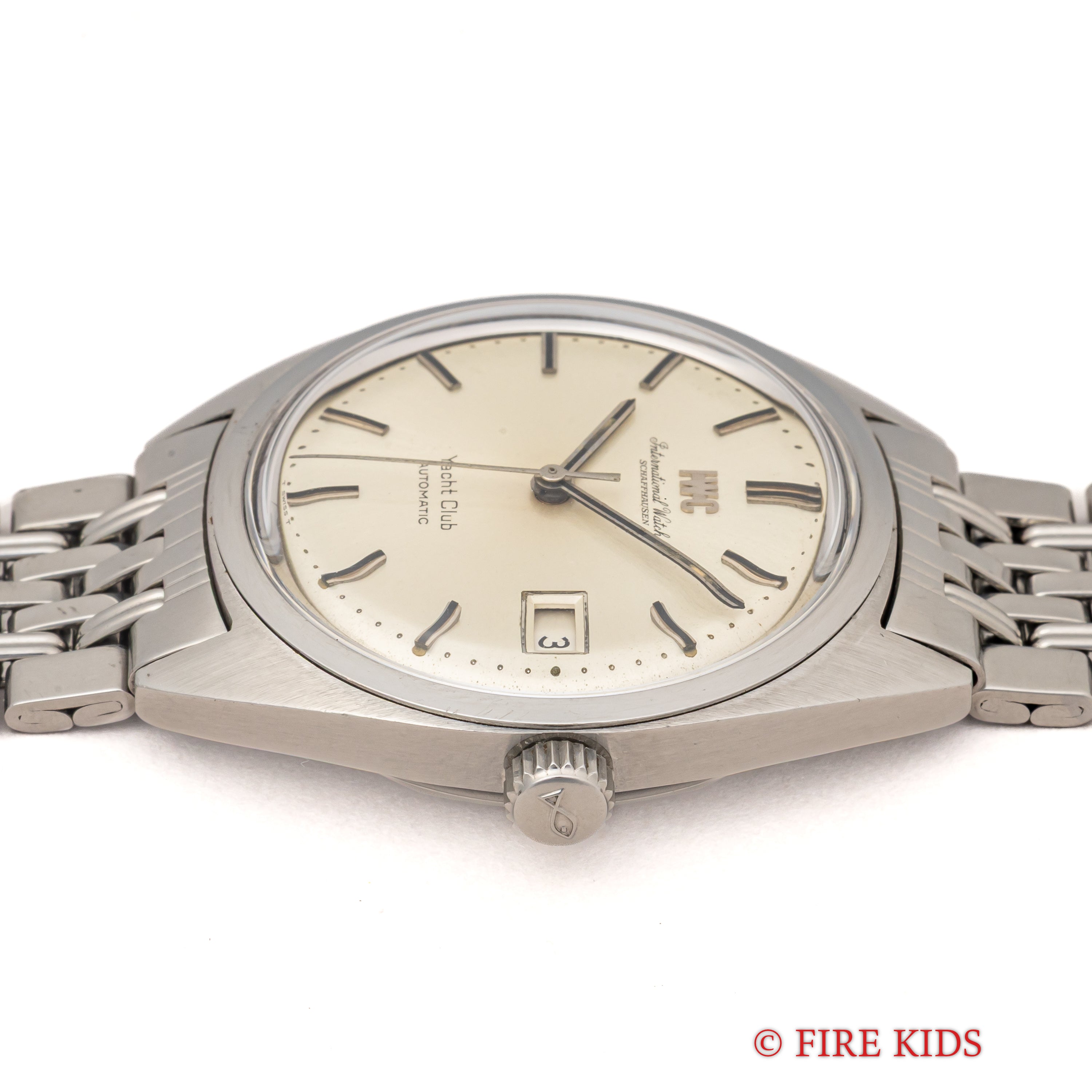 IWC ヨットクラブ 1969年製 Ref.R811 AD ペラトン式自動巻き Cal.8541B 純正ゲイフレアーブレス