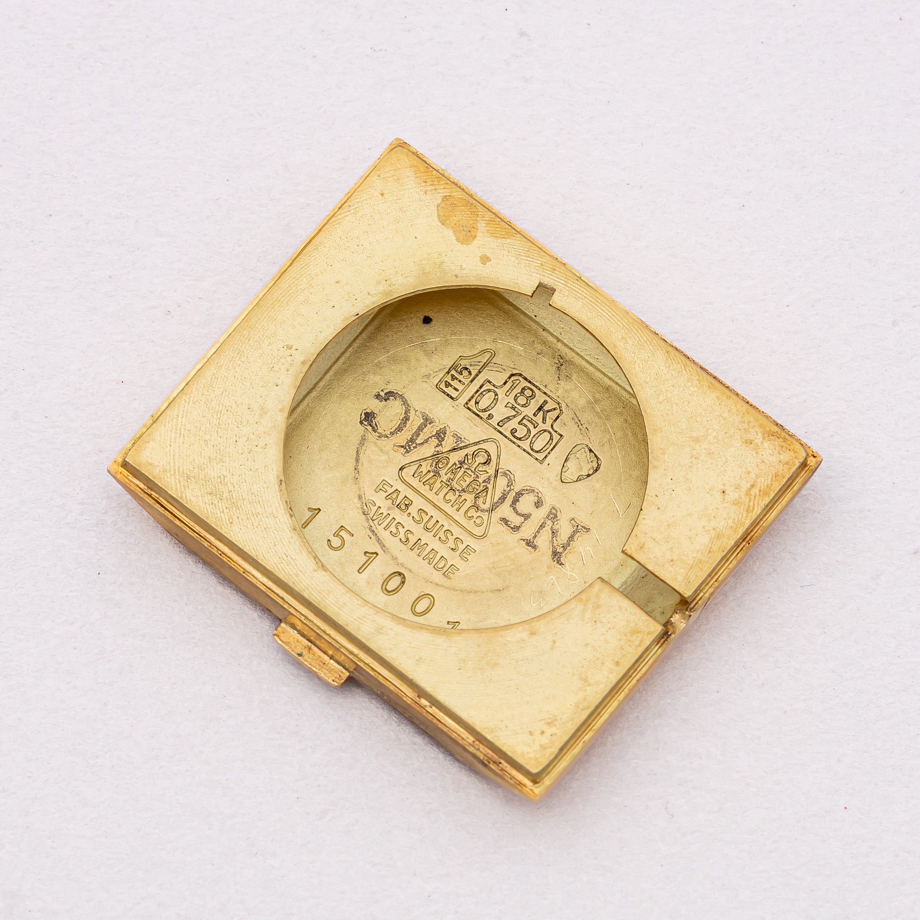 オメガ 1965年製 18金無垢スクエアケース ジュネーブ 自動巻き ユニセックスサイズ