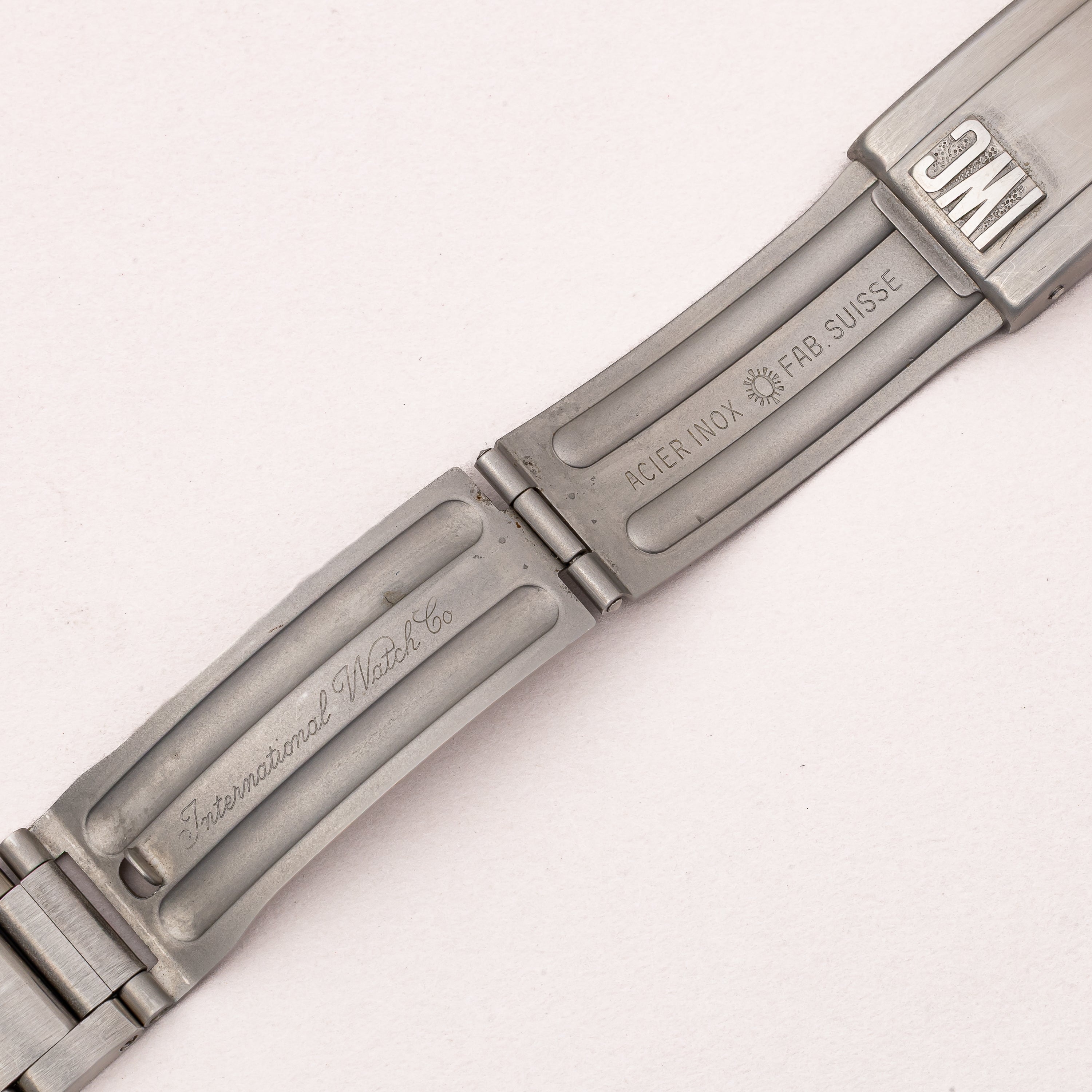 IWC ヨットクラブ 1967年製 Ref.R811AD オリジナルブルーダイヤル ペラトン式自動巻き Cal.854 お魚リューズ ノンデイト ブレス付き