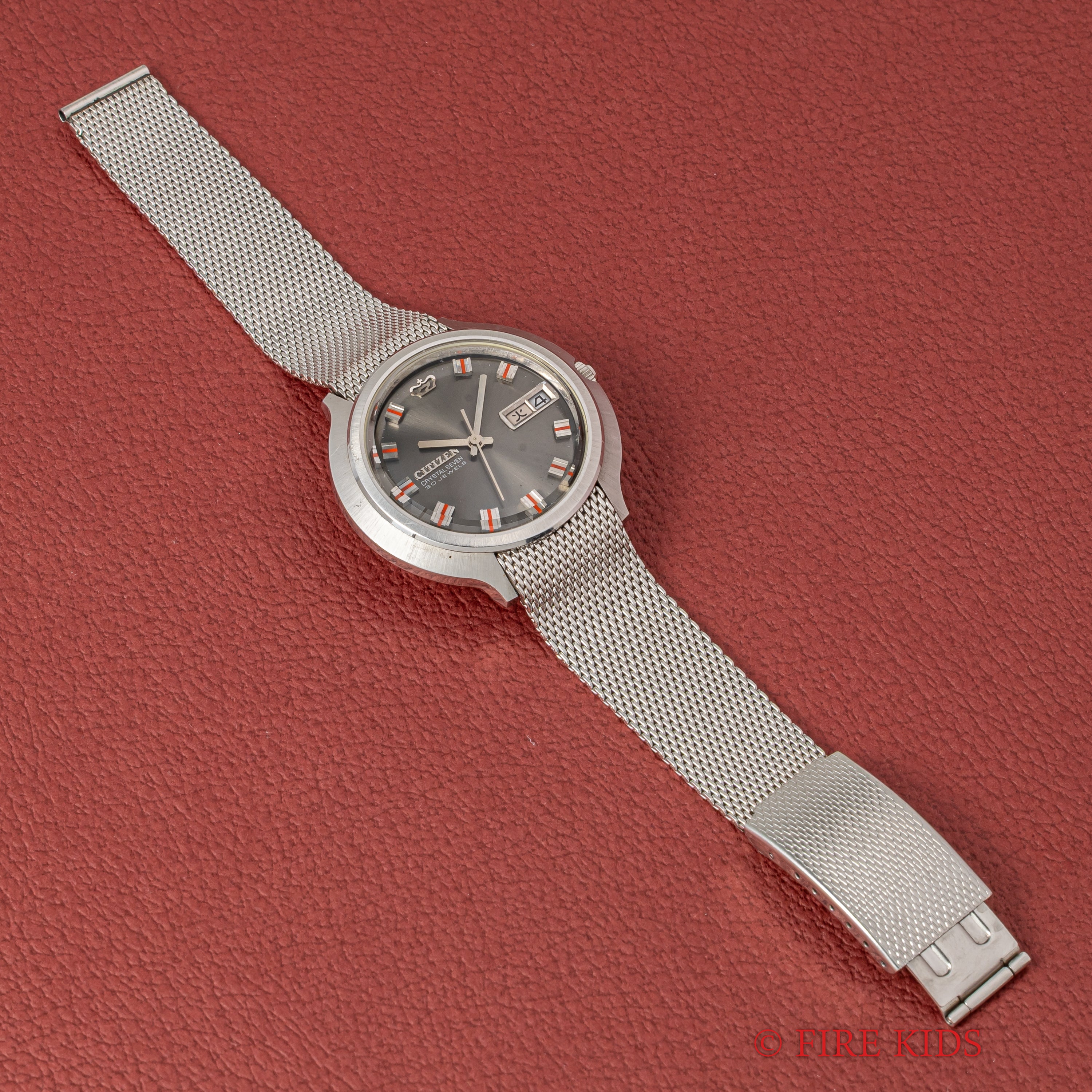 シチズン クリスタルセブン ナイアガラ 1968年製 自動巻 純正メッシュブレス 30石 ノンポリッシュ