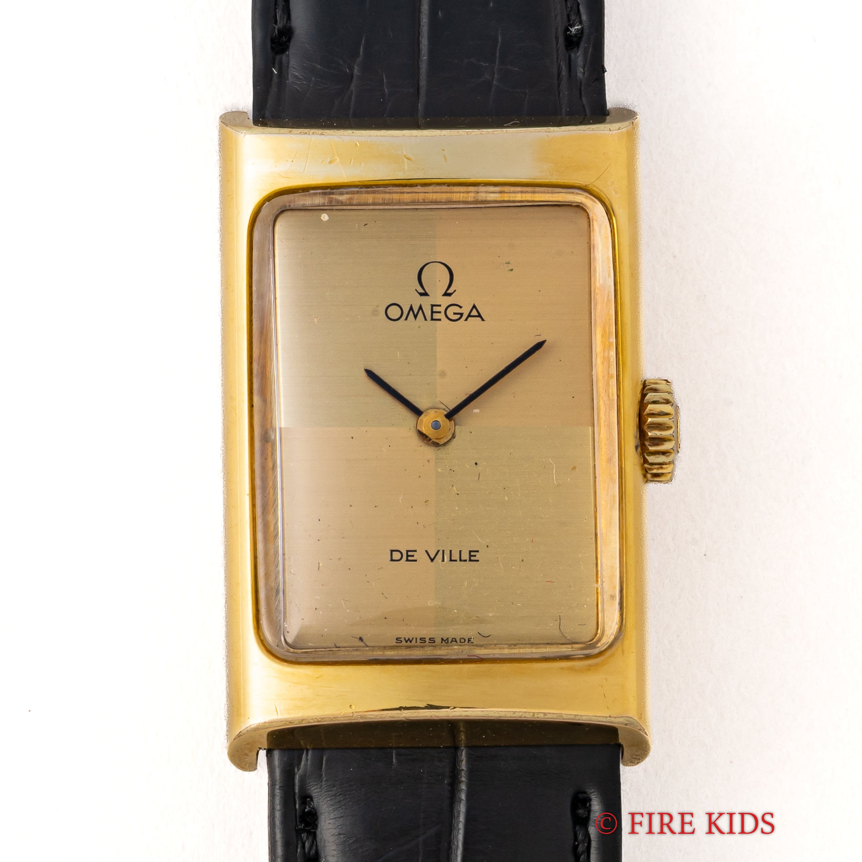 オメガ デ・ヴィル 金張り角型ケース クロスダイヤル 1973年製 手巻き