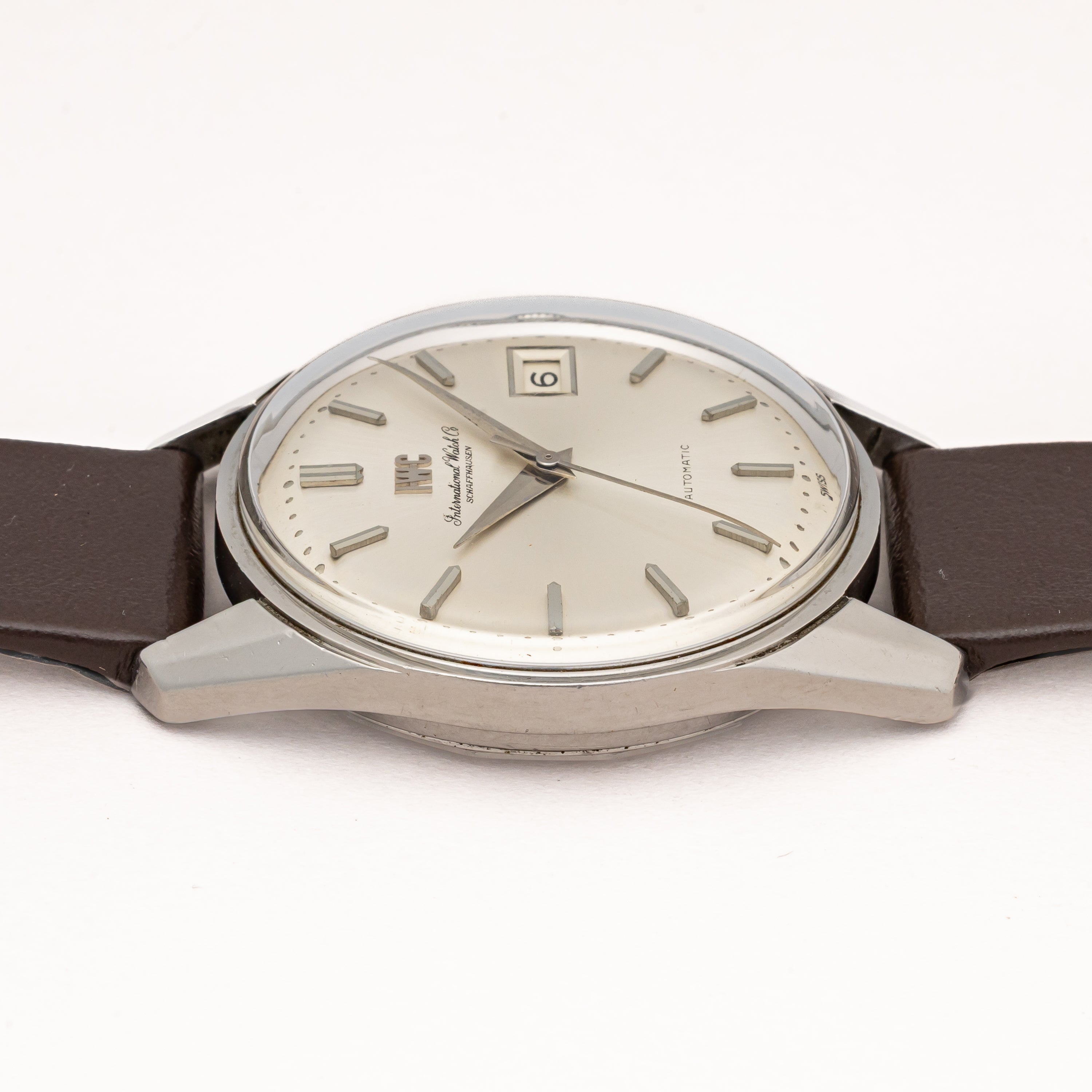 IWC ラウンドケース 1968年製 Ref.820AD ペラトン式自動巻き Cal.8541