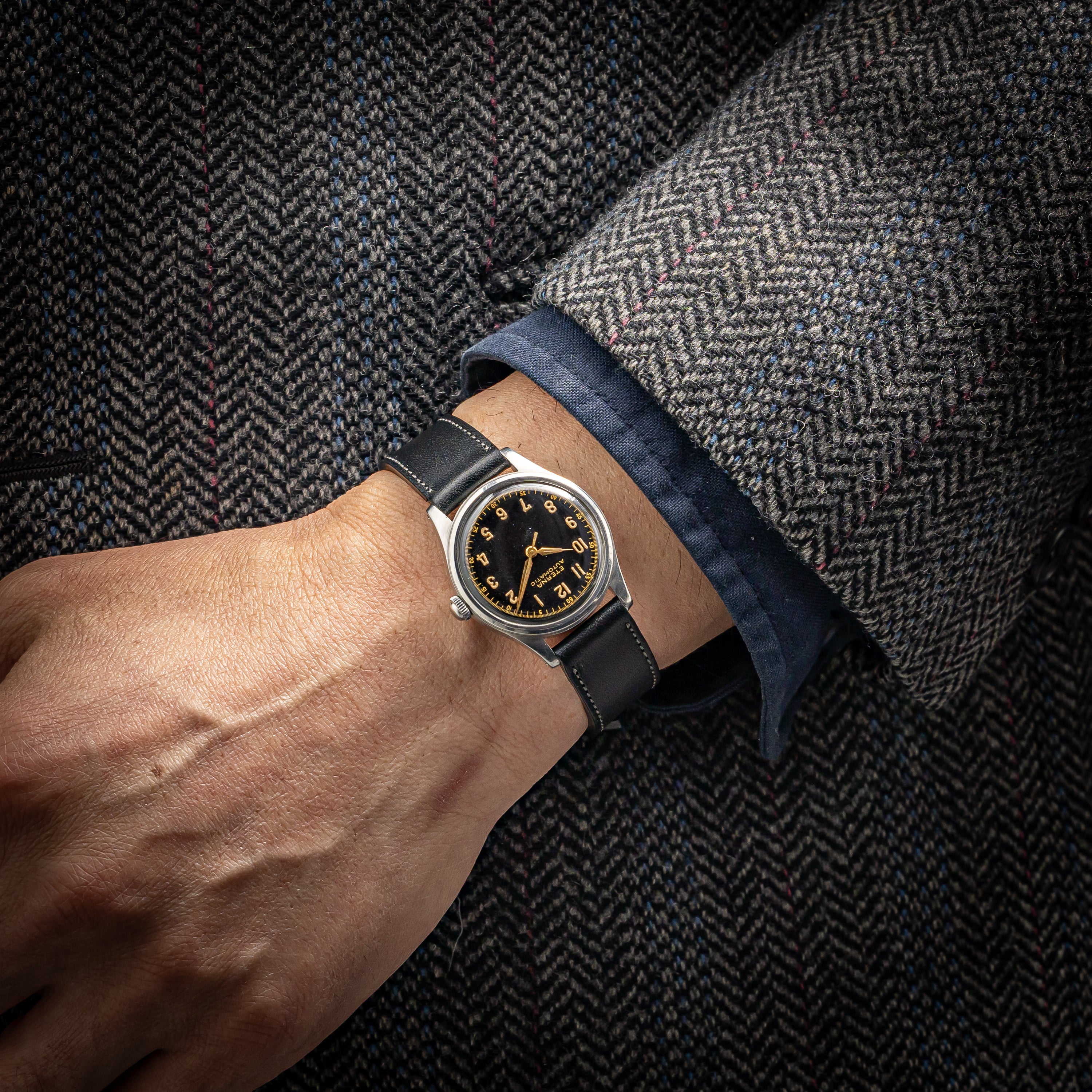 エテルナ ハーフローター ブラック 全アラビアダイヤル 1940年代