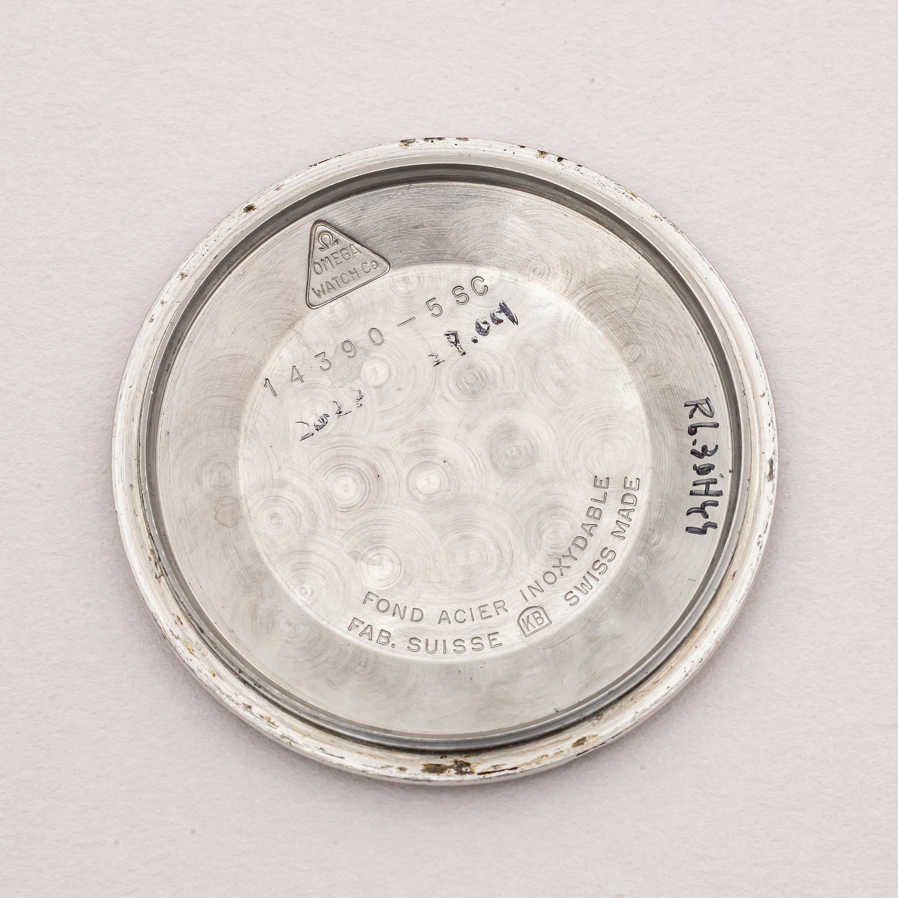 オメガ 30mmキャリバー 1961年製 手巻きCal.285 Ref.14390-5SC トップゴールドケース