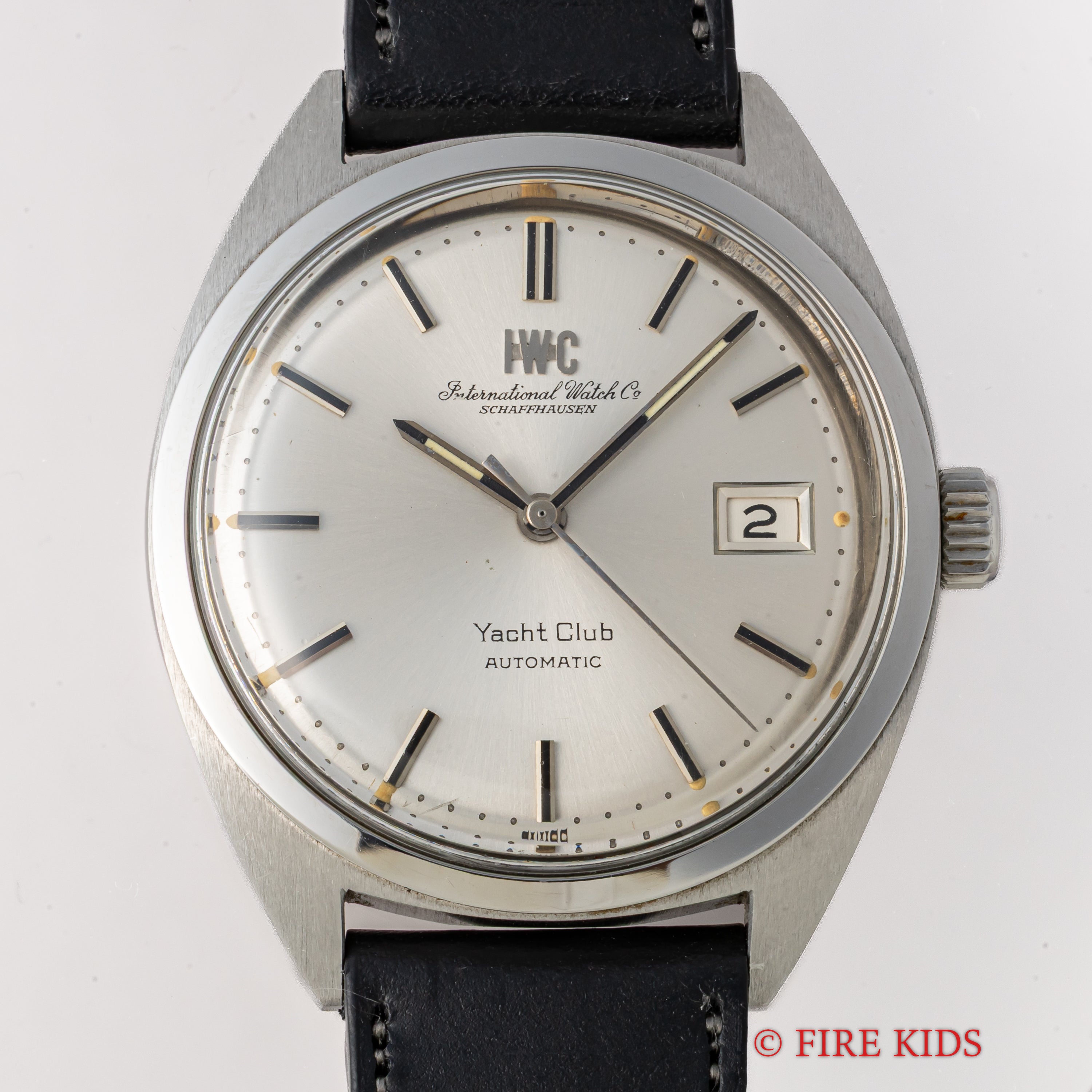 IWC ヨットクラブ 1973年製 シルバーダイヤル ペラトン式自動巻き Ref.R811 Cal.8541B 純正尾錠
