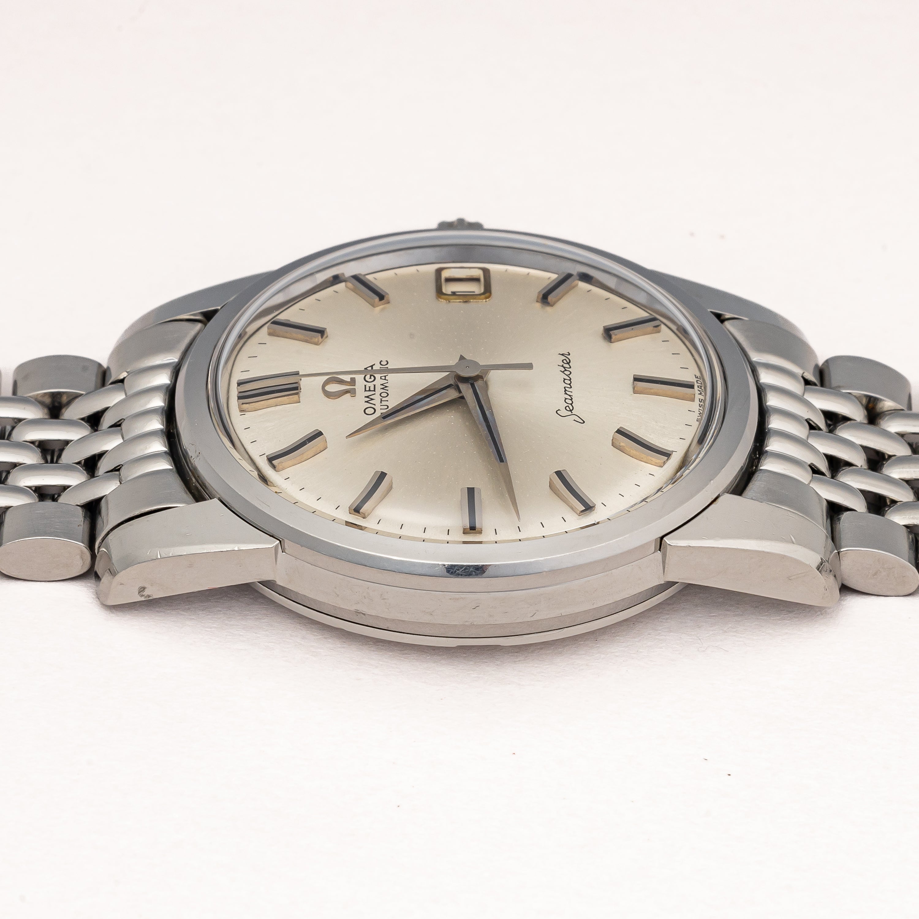 オメガ シーマスター 1963年製 自動巻 Cal.562 シルバーダイヤル 純正ブレス付き