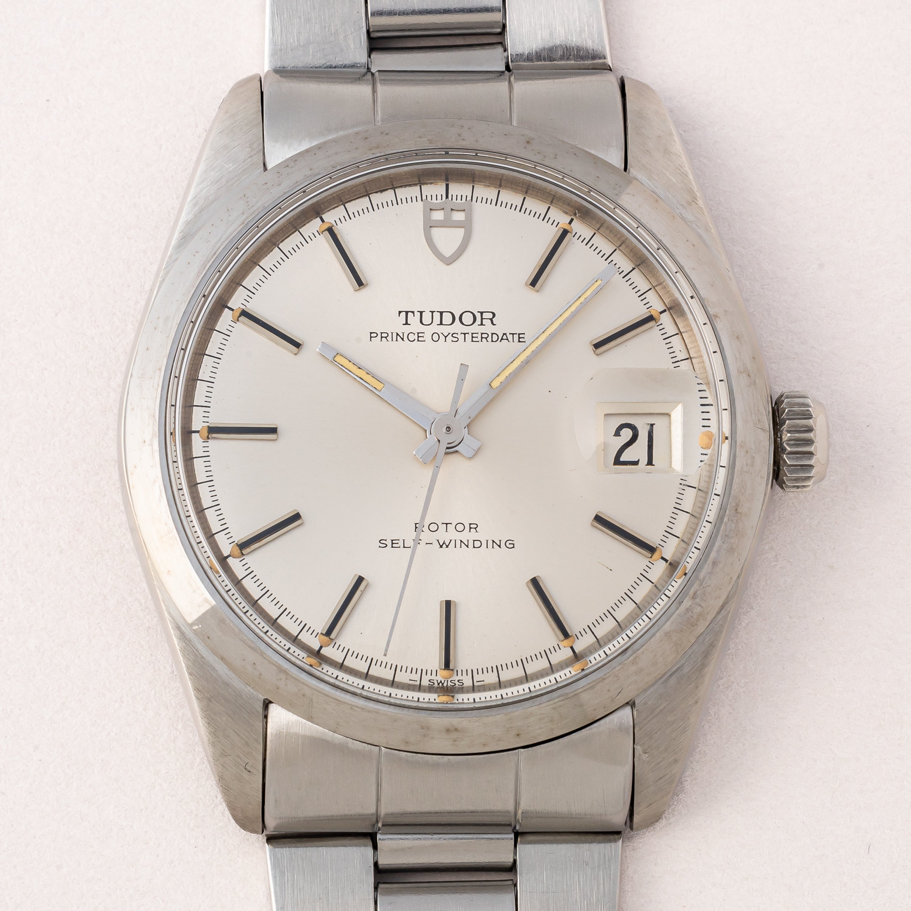 チューダー プリンスオイスターデイト 1969年製 Ref.7106/0 ロレックスブレス 王冠リューズ