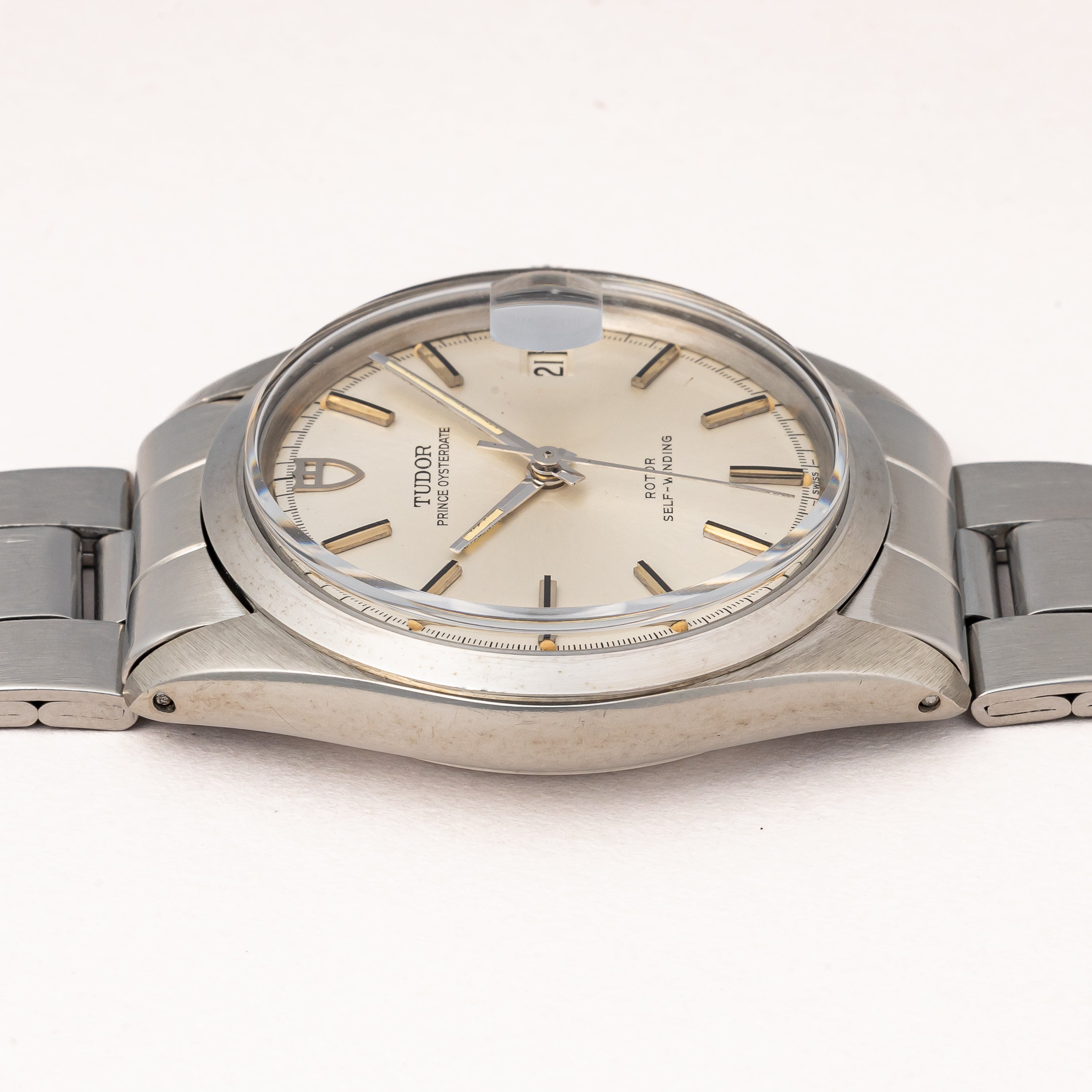 チューダー プリンスオイスターデイト 1969年製 Ref.7106/0 ロレックスブレス 王冠リューズ