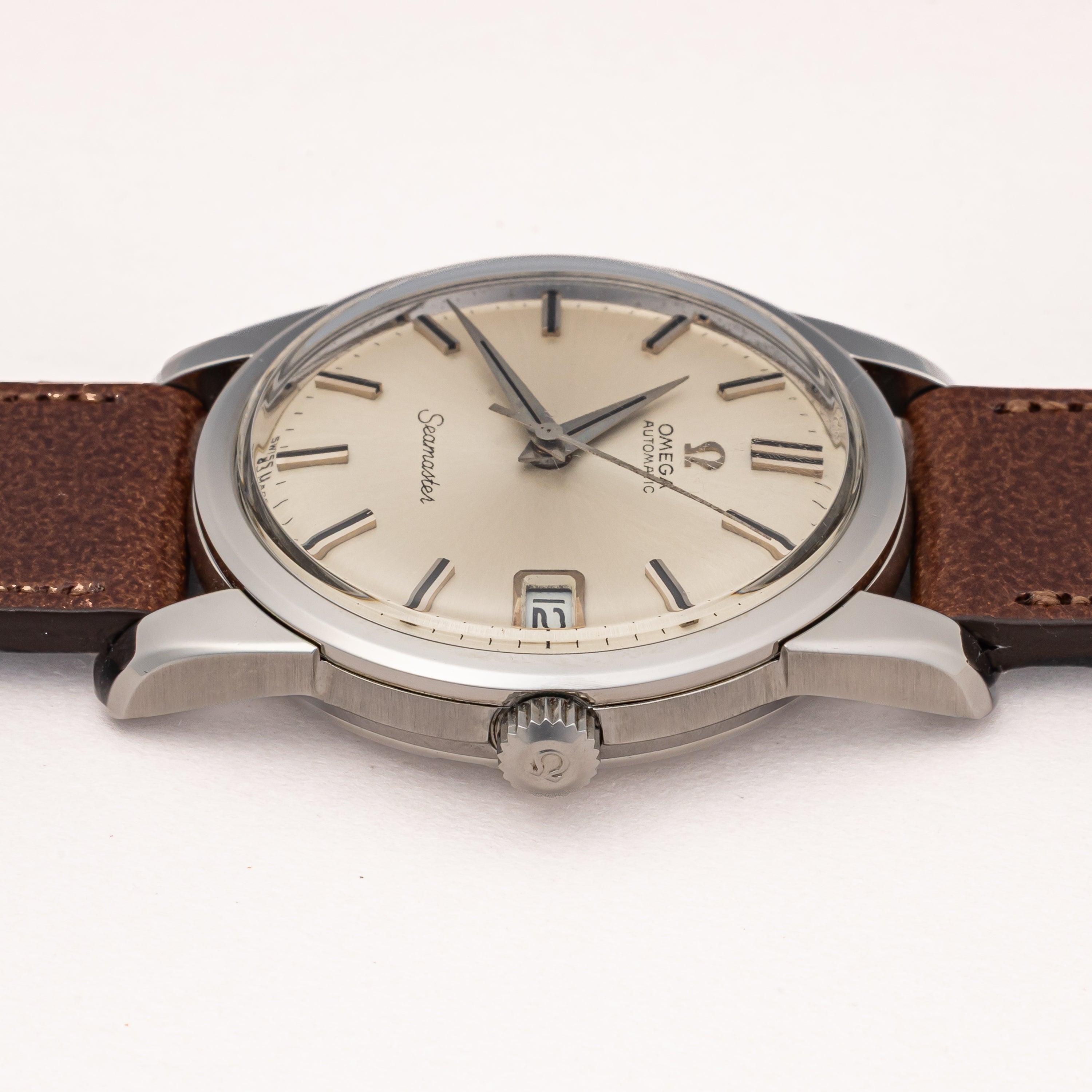 オメガ シーマスター オートマチック 1966年製 Ref.166009 シルバーダイヤル
