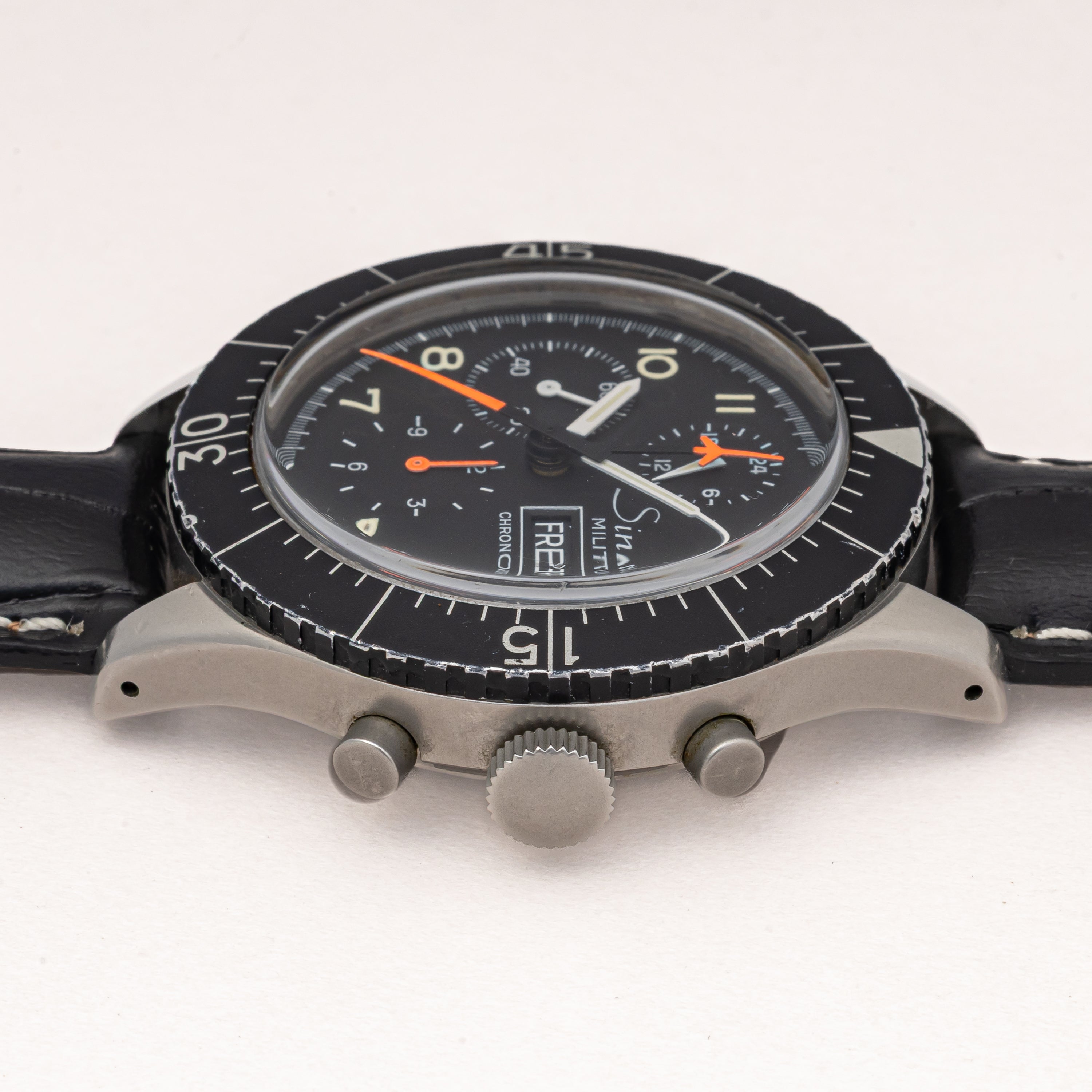 ジン ミリタリークロノグラフ 1990年代製 レマニアCal.5100搭載自動巻き