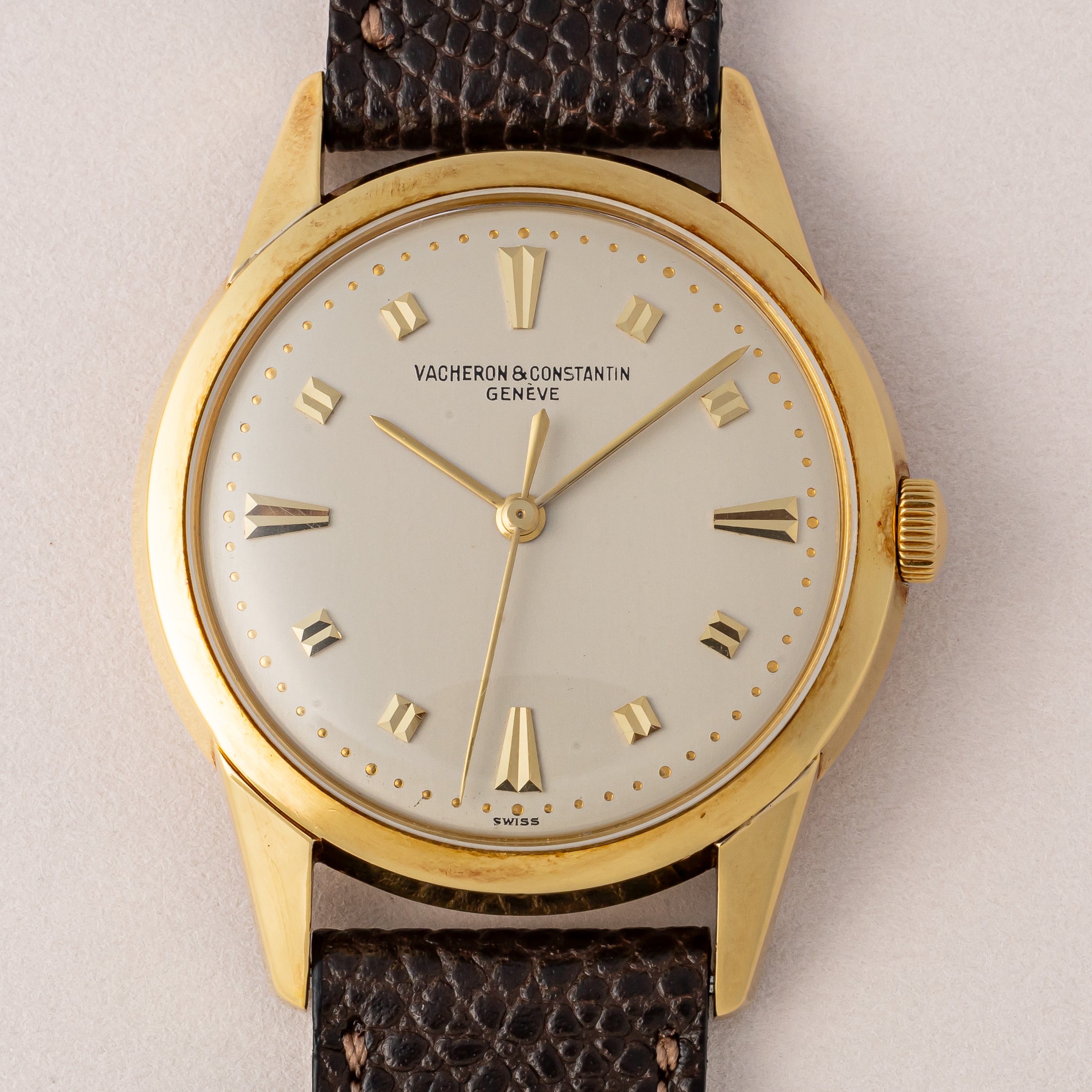 ヴァシュロン・コンスタンタン 18金無垢ラウンドケース 1950年代製 センターセコンド 手巻き式 Cal.1002