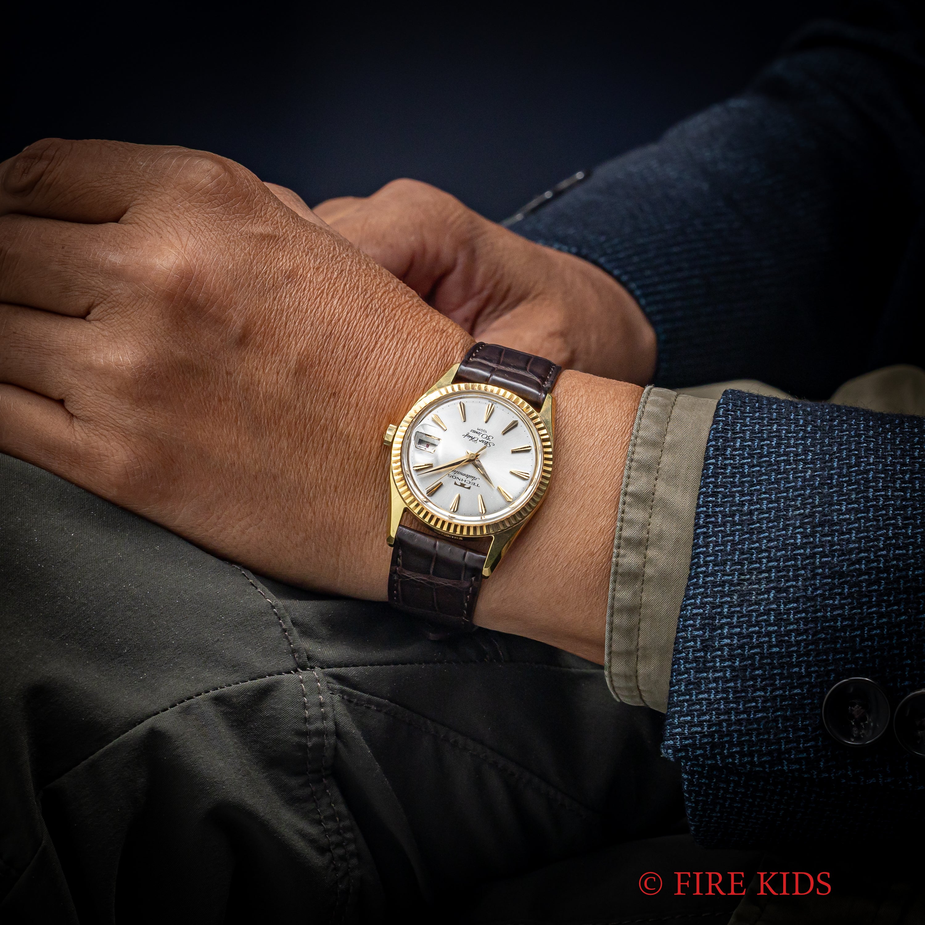 テクノス スターチーフ 赤カレンダー 1960年代製 美品 30石自動巻き