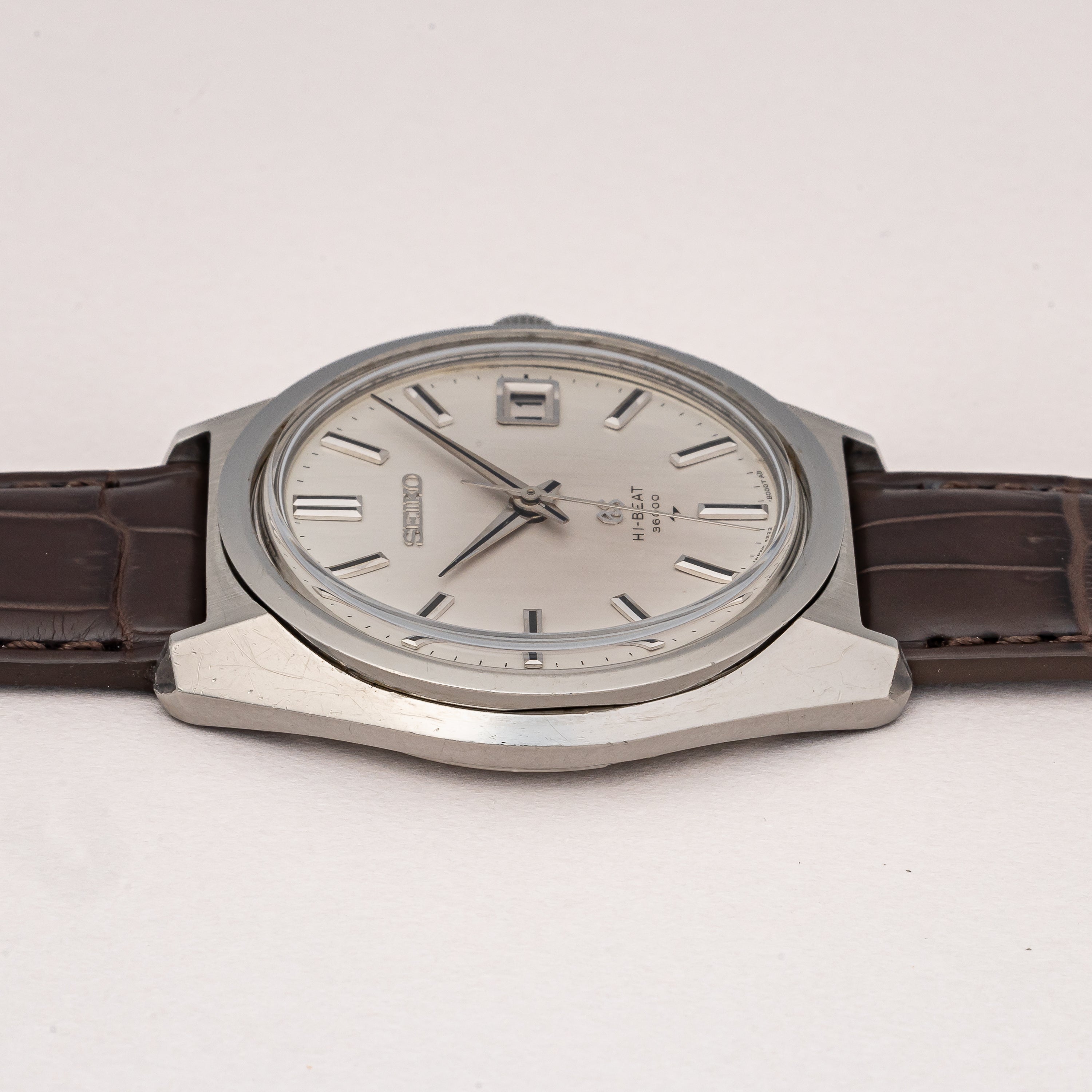 グランドセイコー1968年製 10振動手巻き 45GS Ref.4522-8000 ハイビート セイコースタイルケース