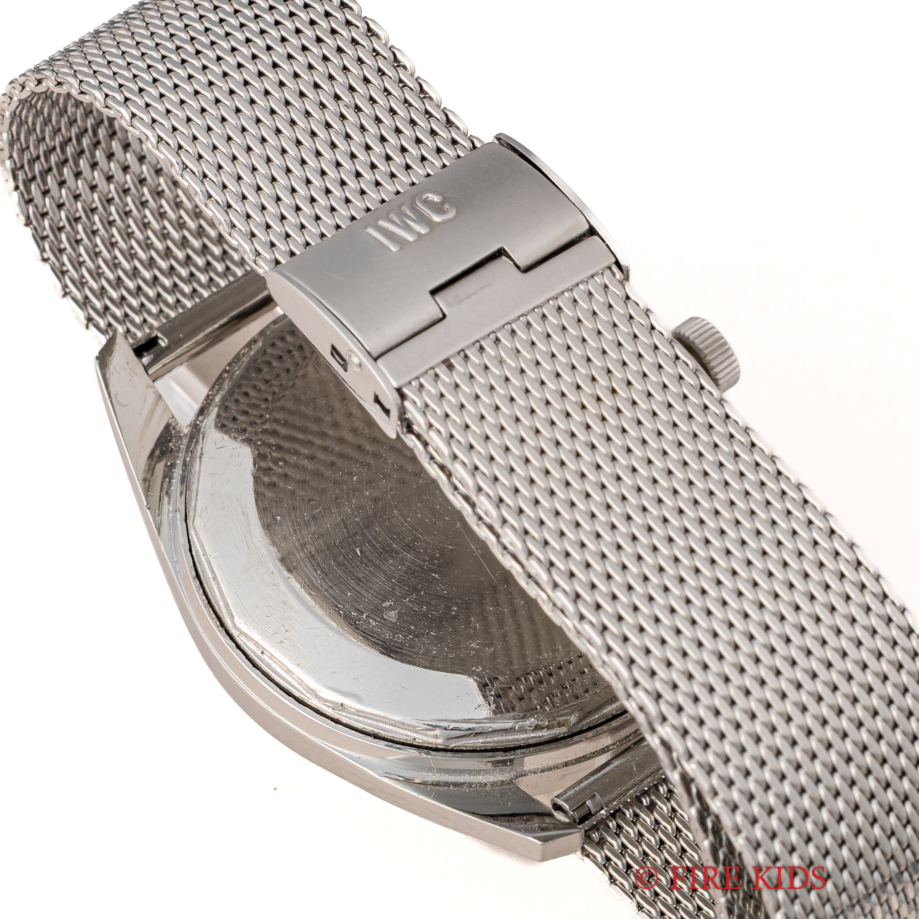 IWC ラウンドケース 1972年製 Ref.820AD ペラトン式自動巻き Cal.8541B 純正メッシュブレス