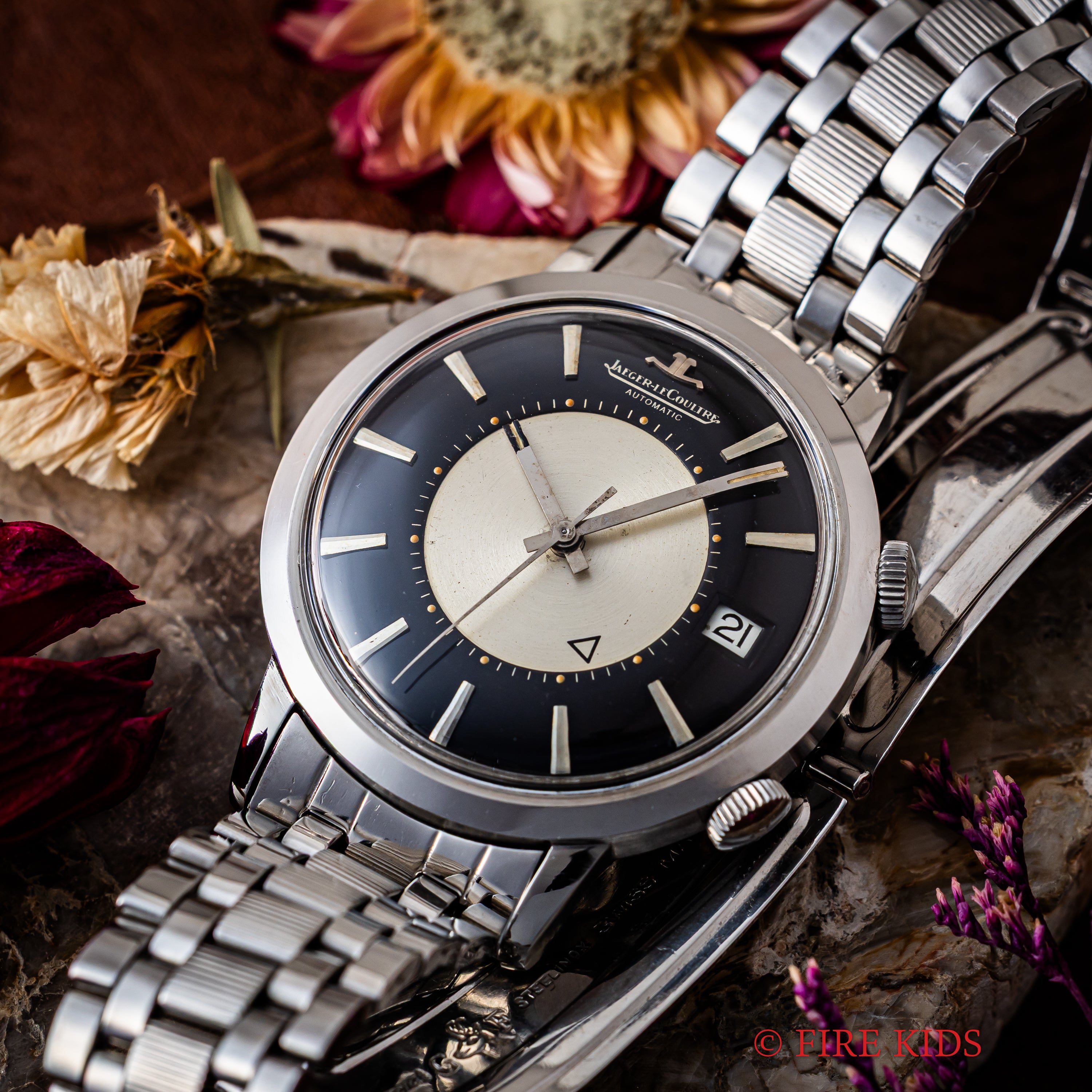 ジャガー・ルクルト メモボックス 1960年代後半製 自動巻きアラームウオッチ ツートンダイヤル 純正ブレス