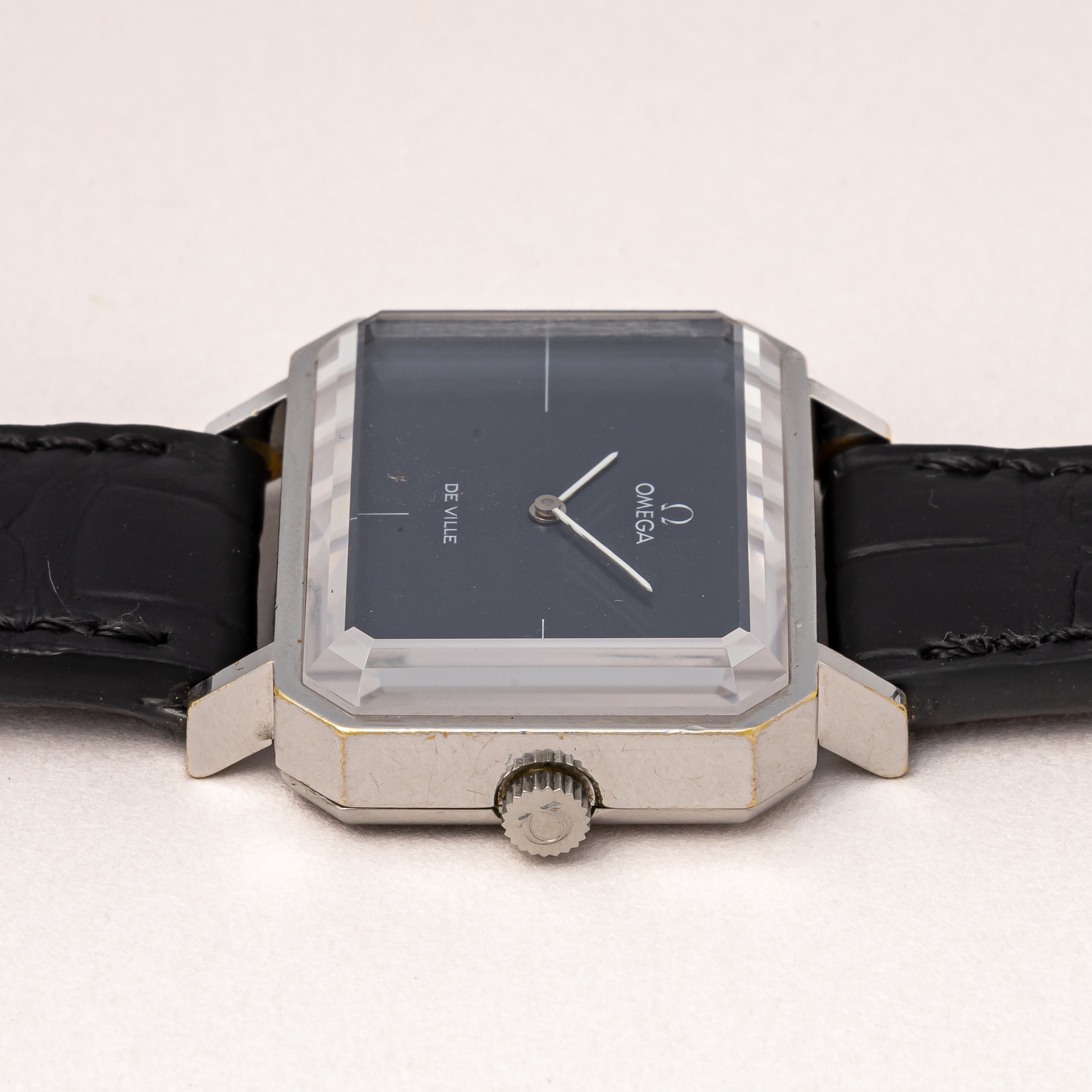 オメガ デ・ヴィル 角型 ブルーダイヤル 1973年製 手巻き カットガラス Ref.5110379