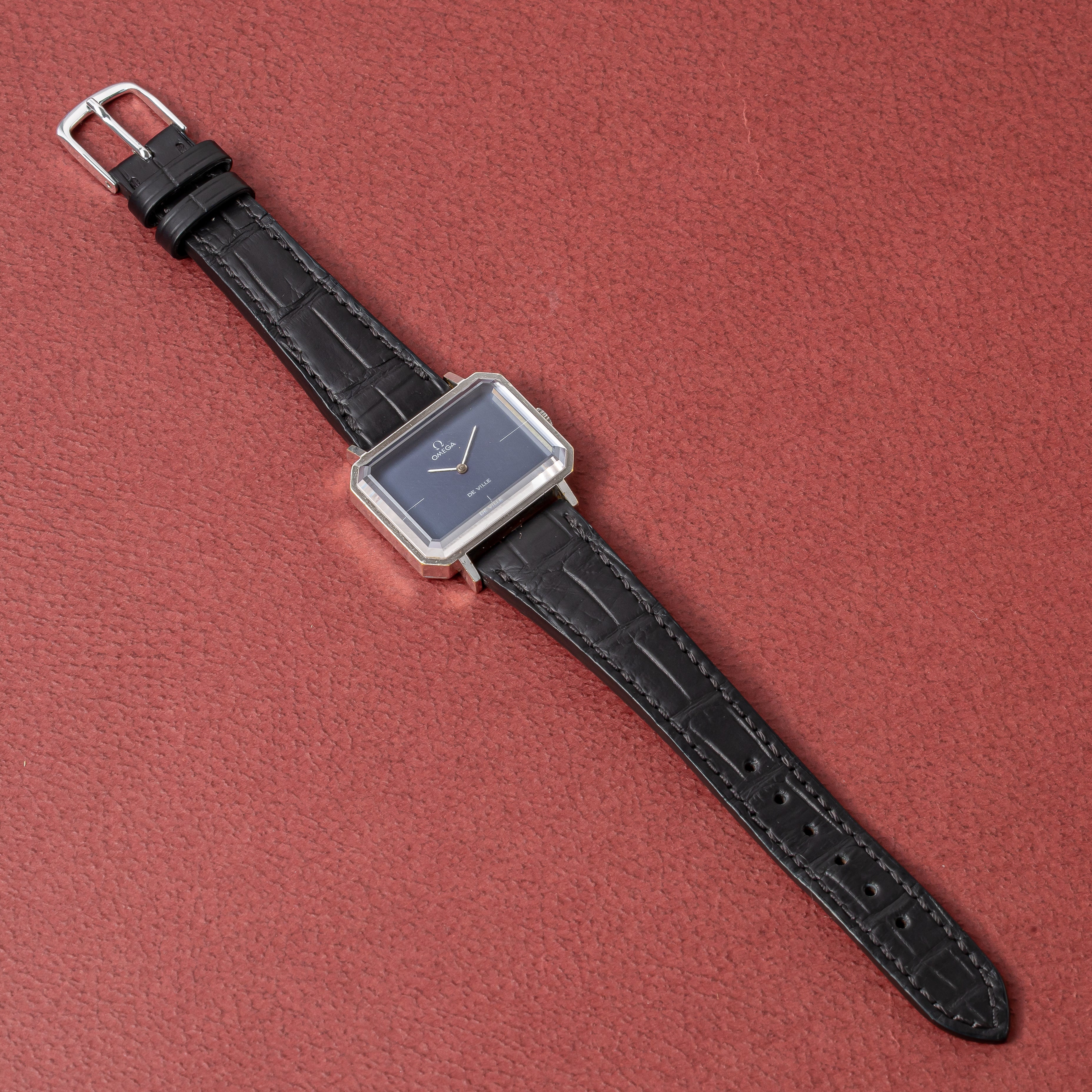 オメガ デ・ヴィル 角型 ブルーダイヤル 1973年製 手巻き カットガラス Ref.5110379