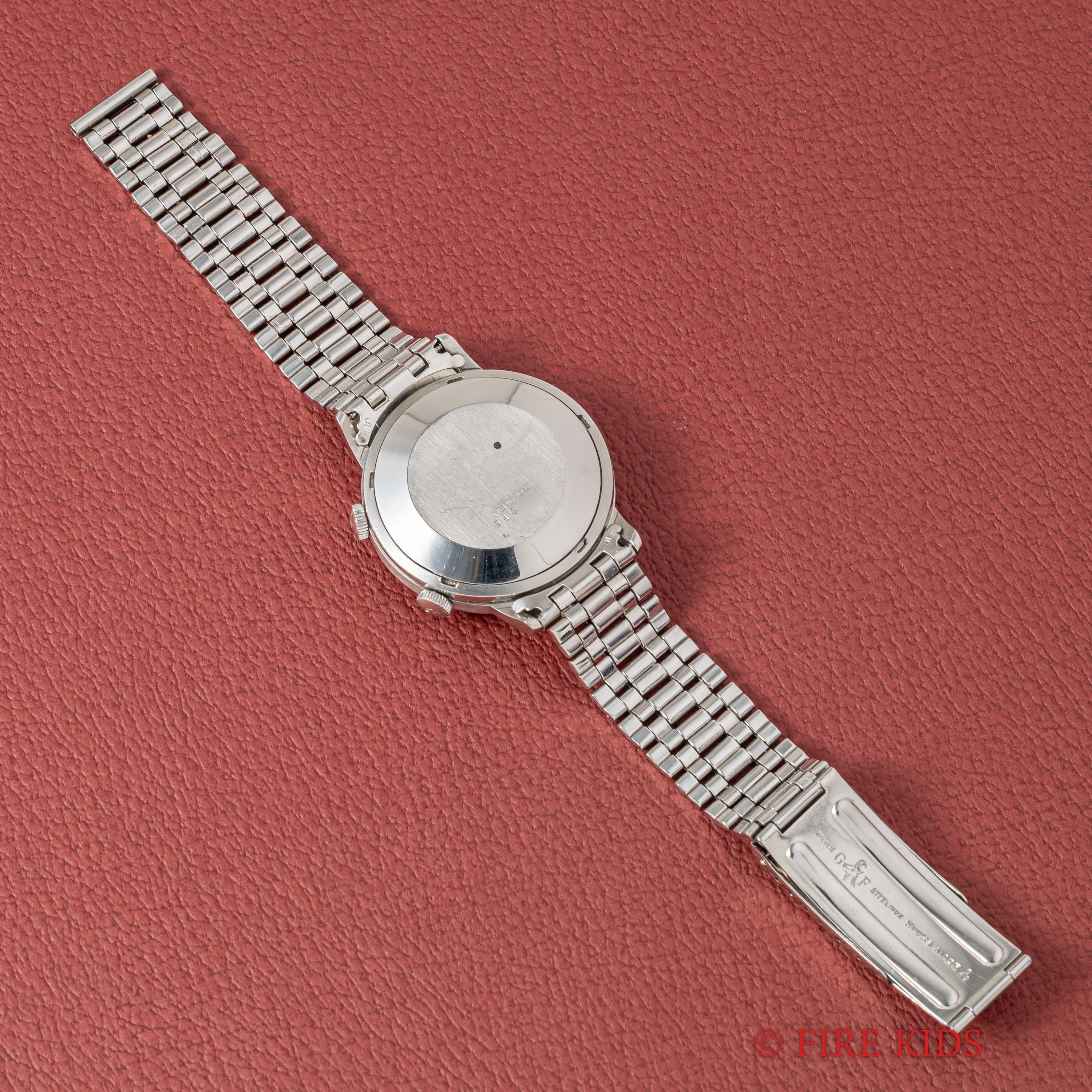 ジャガー・ルクルト メモボックス 1960年代後半製 自動巻きアラームウオッチ ツートンダイヤル 純正ブレス