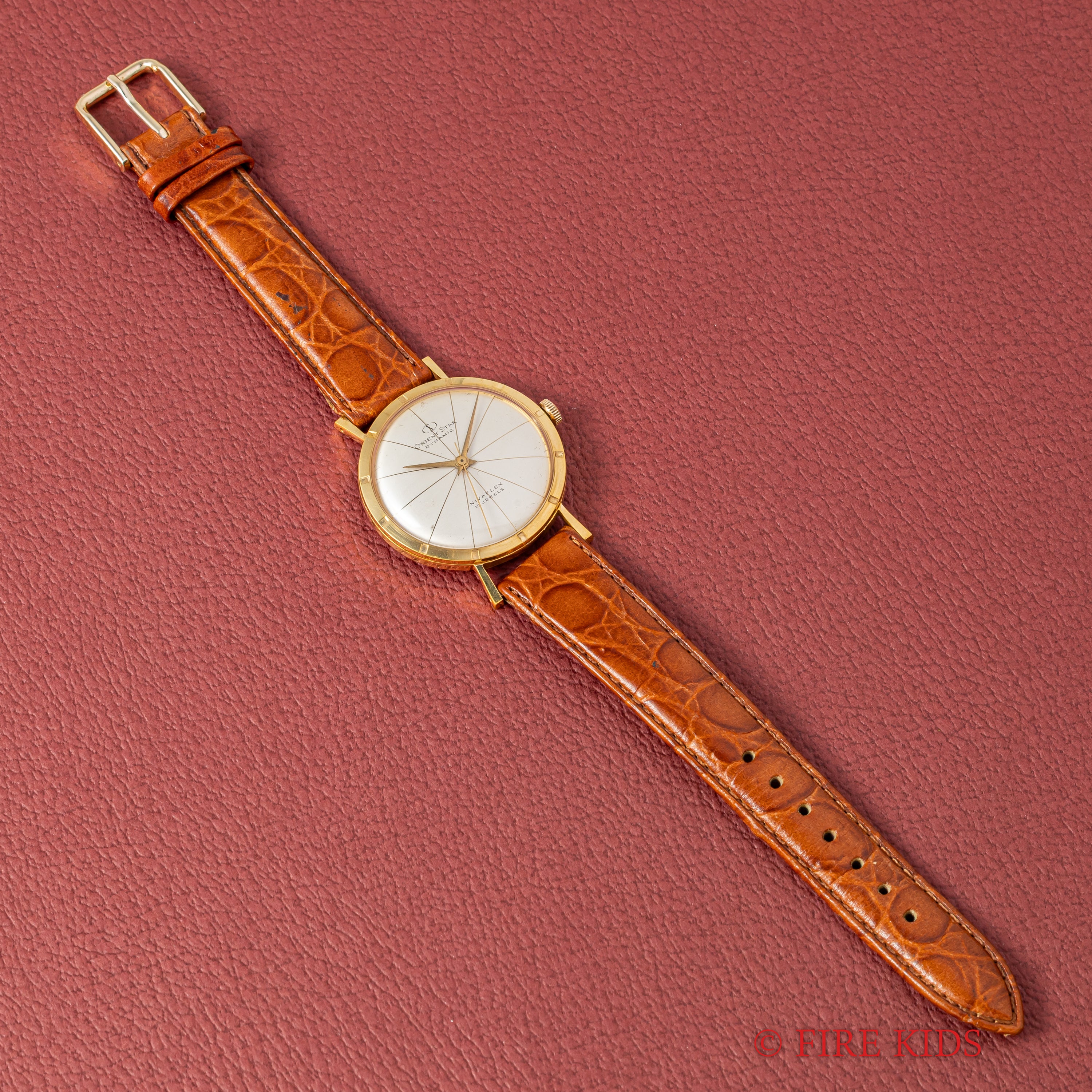 オリエント オリエントスター ダイナミック 1960年代製 変わりケース 手巻き