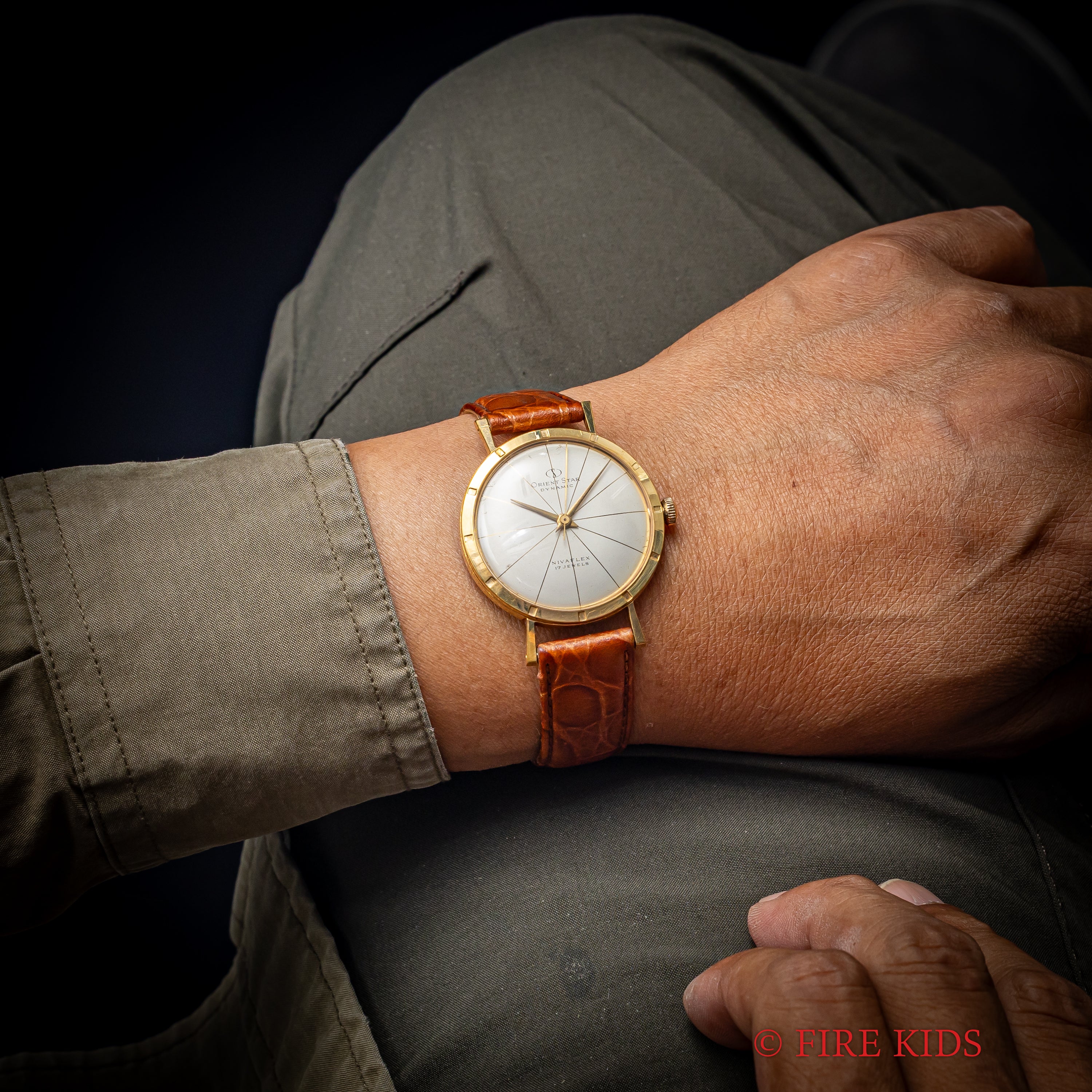 オリエント オリエントスター ダイナミック 1960年代製 変わりケース 手巻き