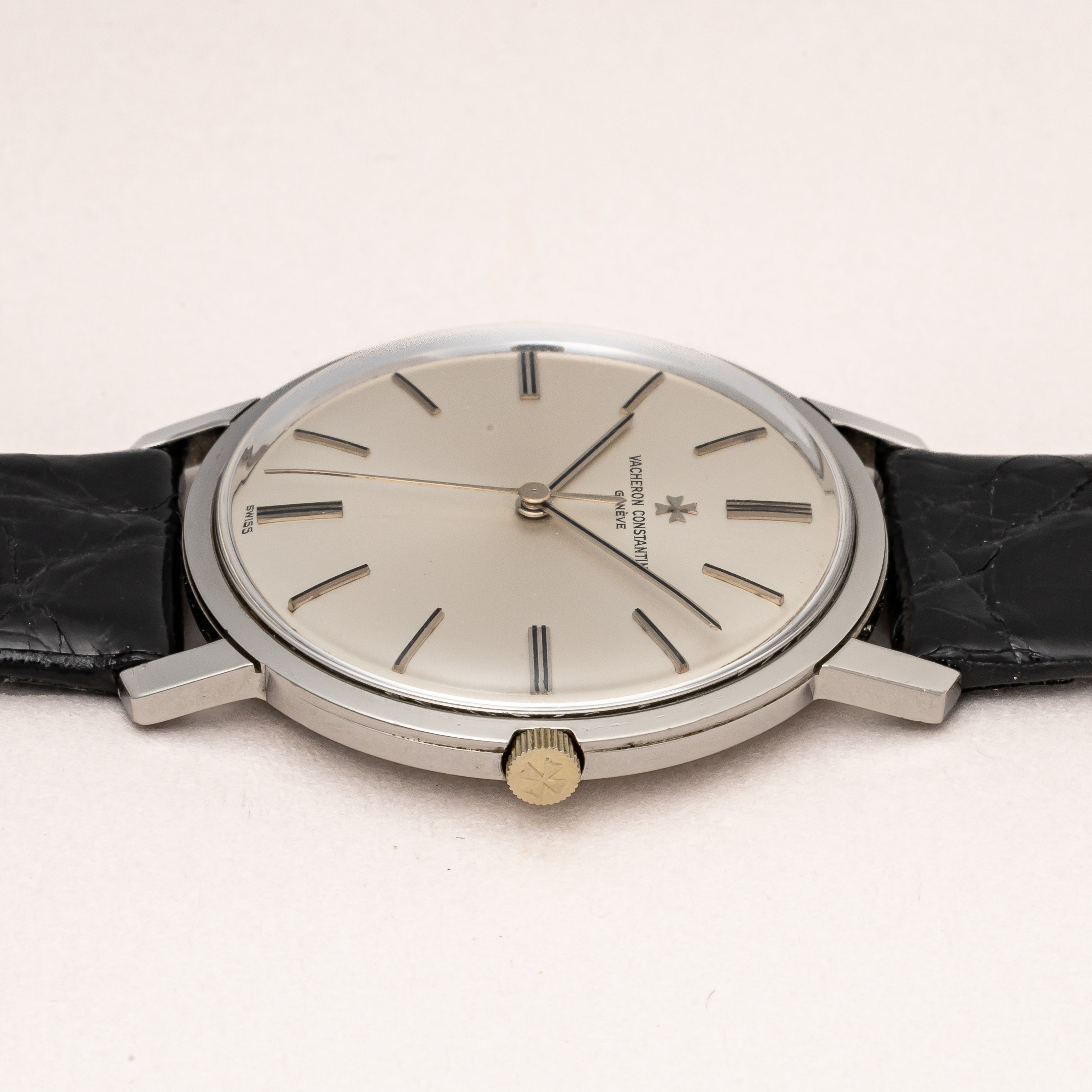ヴァシュロン・コンスタンタン 1970年代製 Ref.6903 手巻き SSラウンドケース マルタ十字