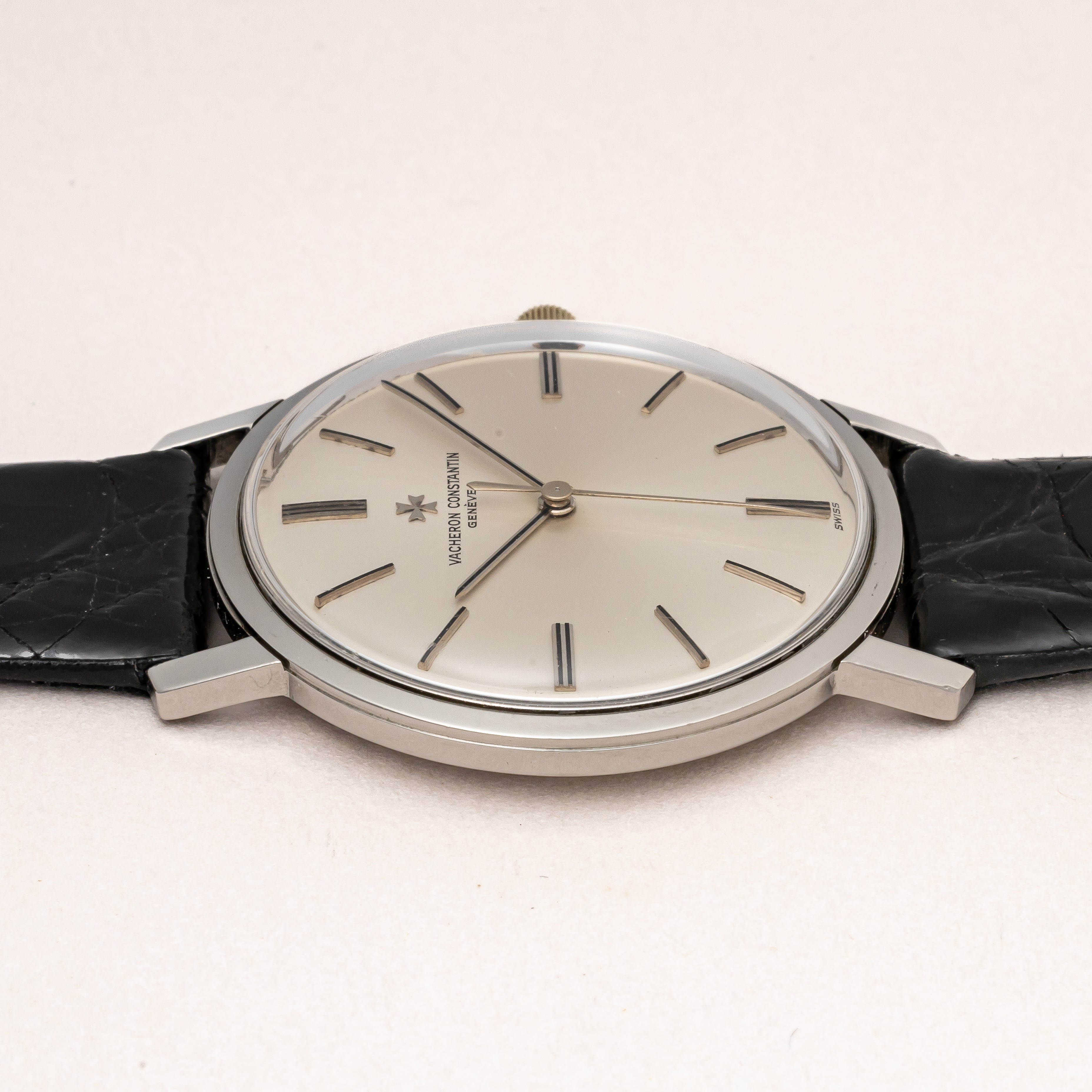 ヴァシュロン・コンスタンタン 1970年代製 Ref.6903 手巻き SSラウンドケース マルタ十字