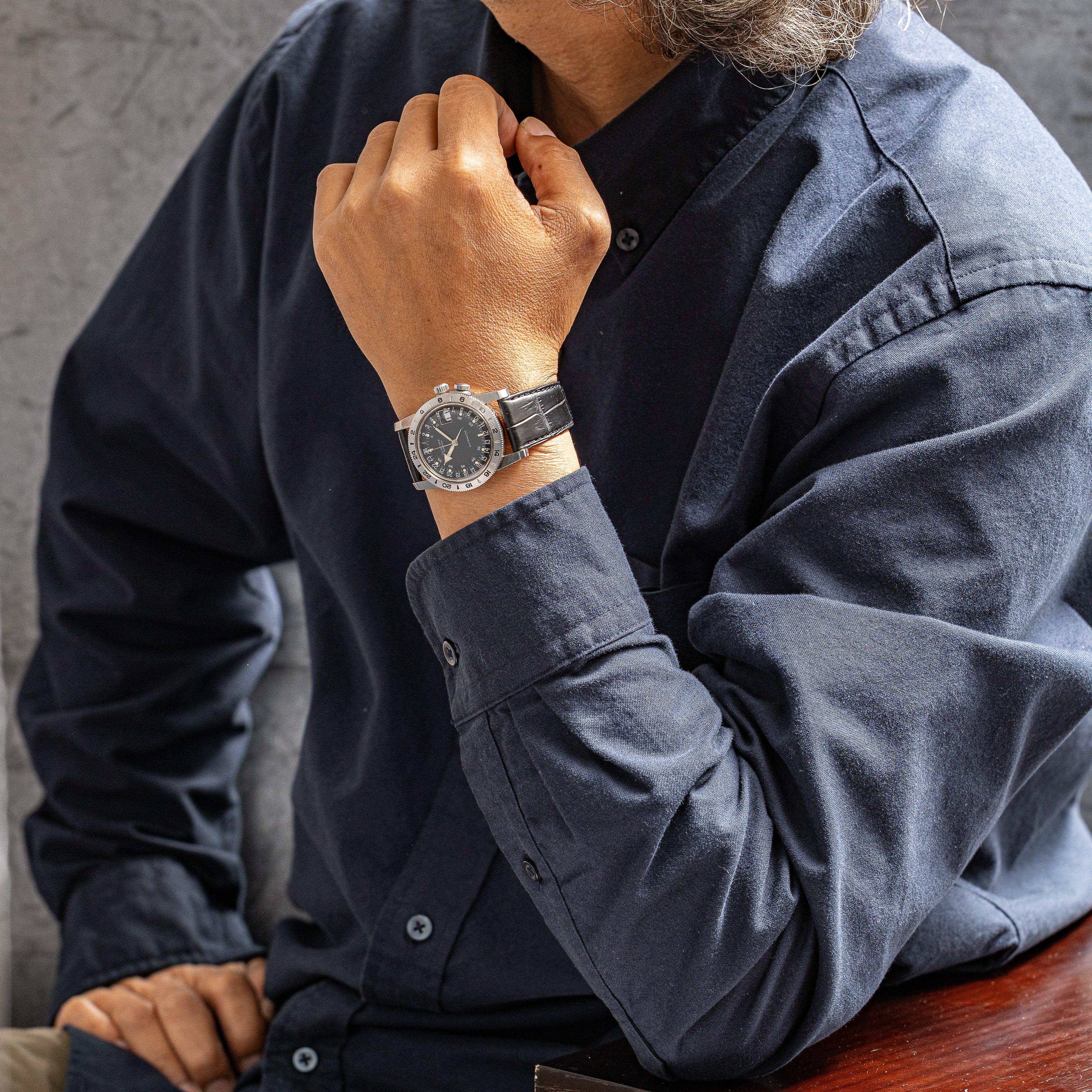 グリシン エアマン 24時間時計 1960年代製 ベトナム戦争 パイロットウォッチ