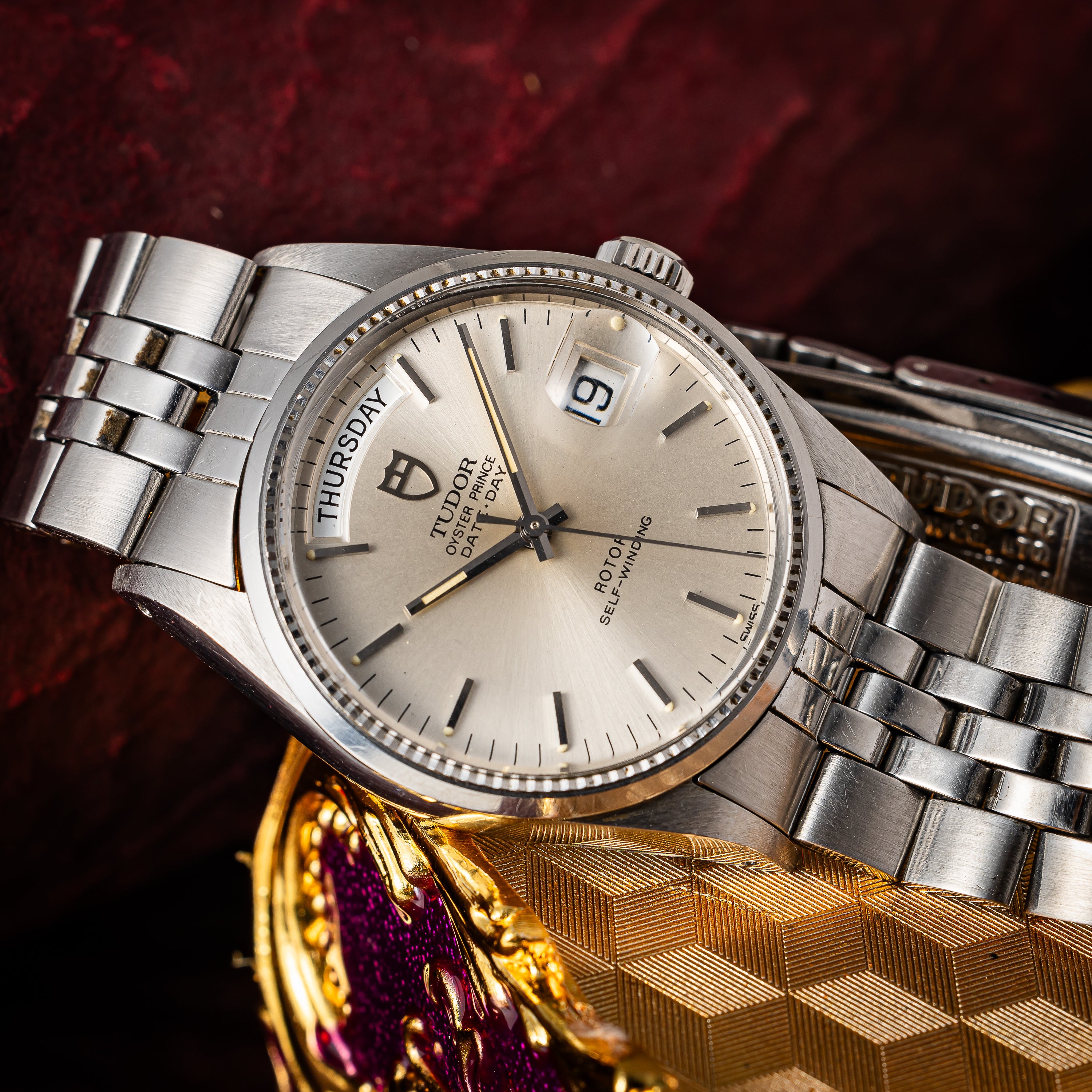 チューダー オイスタープリンス デイトデイ 1984年製 Ref.94710 シルバーダイヤル 箱、ギャラ、タグ付き