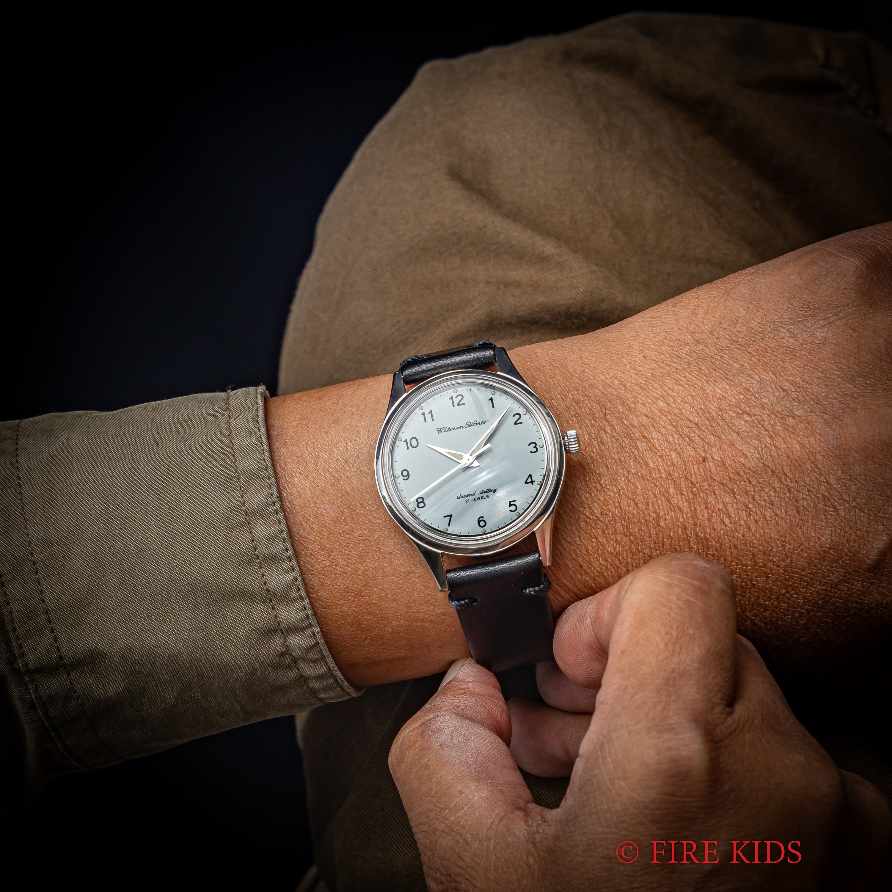 シチズン ホーマー 国鉄 1978年製 金鉄 鉄道時計 手巻き 秒針規制装置 昭和53年