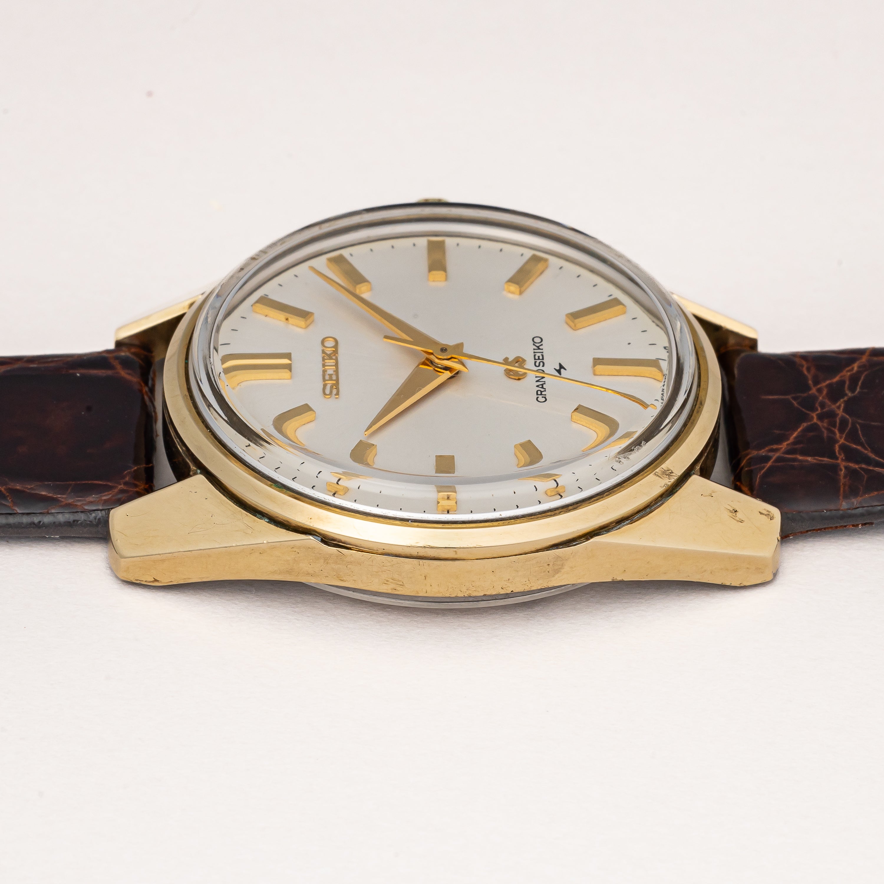 44グランドセイコー CAP GOLD 1967年製 手巻き 44GS Ref.4420-9990