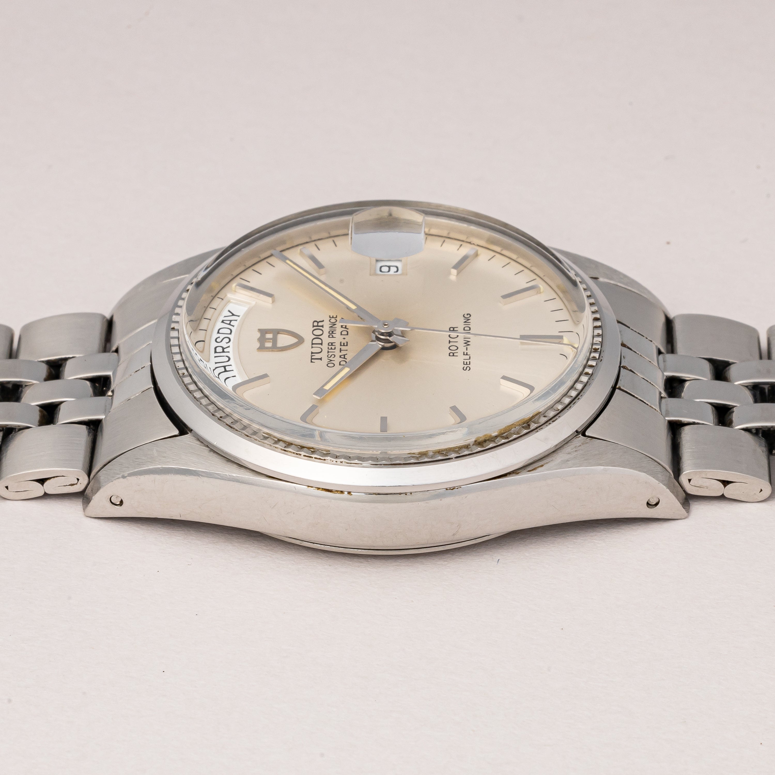 チューダー オイスタープリンス デイトデイ 1984年製 Ref.94710 シルバーダイヤル 箱、ギャラ、タグ付き
