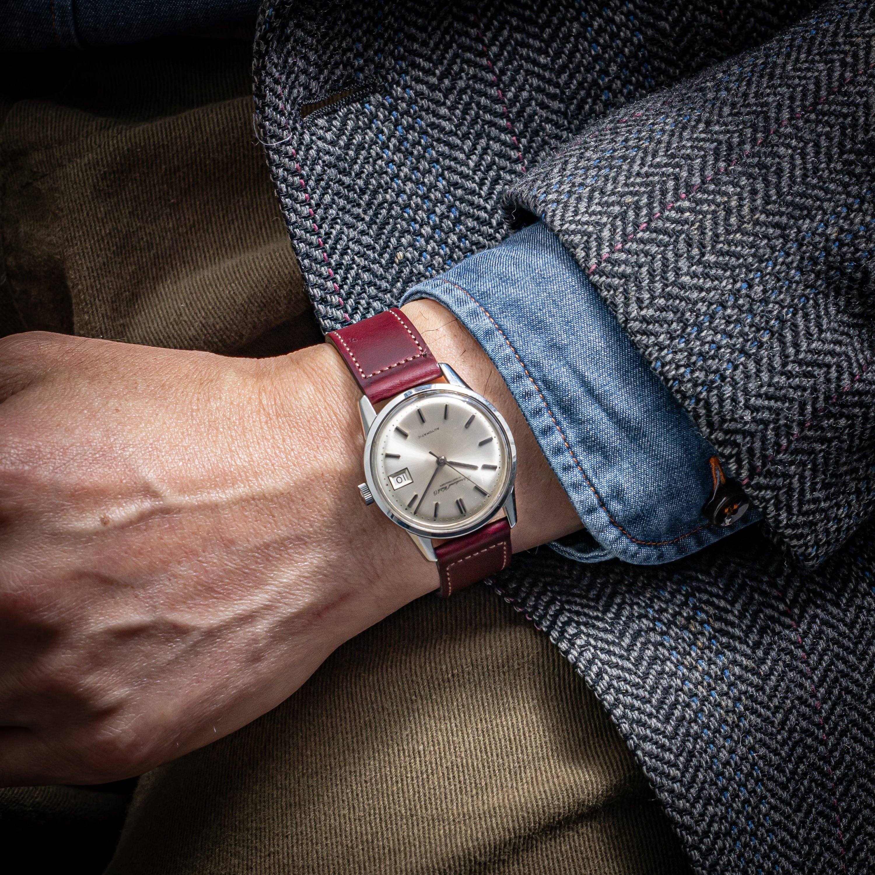 IWC ラウンドケース デイト ペラトン式 自動巻き 1967年製 Ref.R810A Cal.8541 ギャラ付き