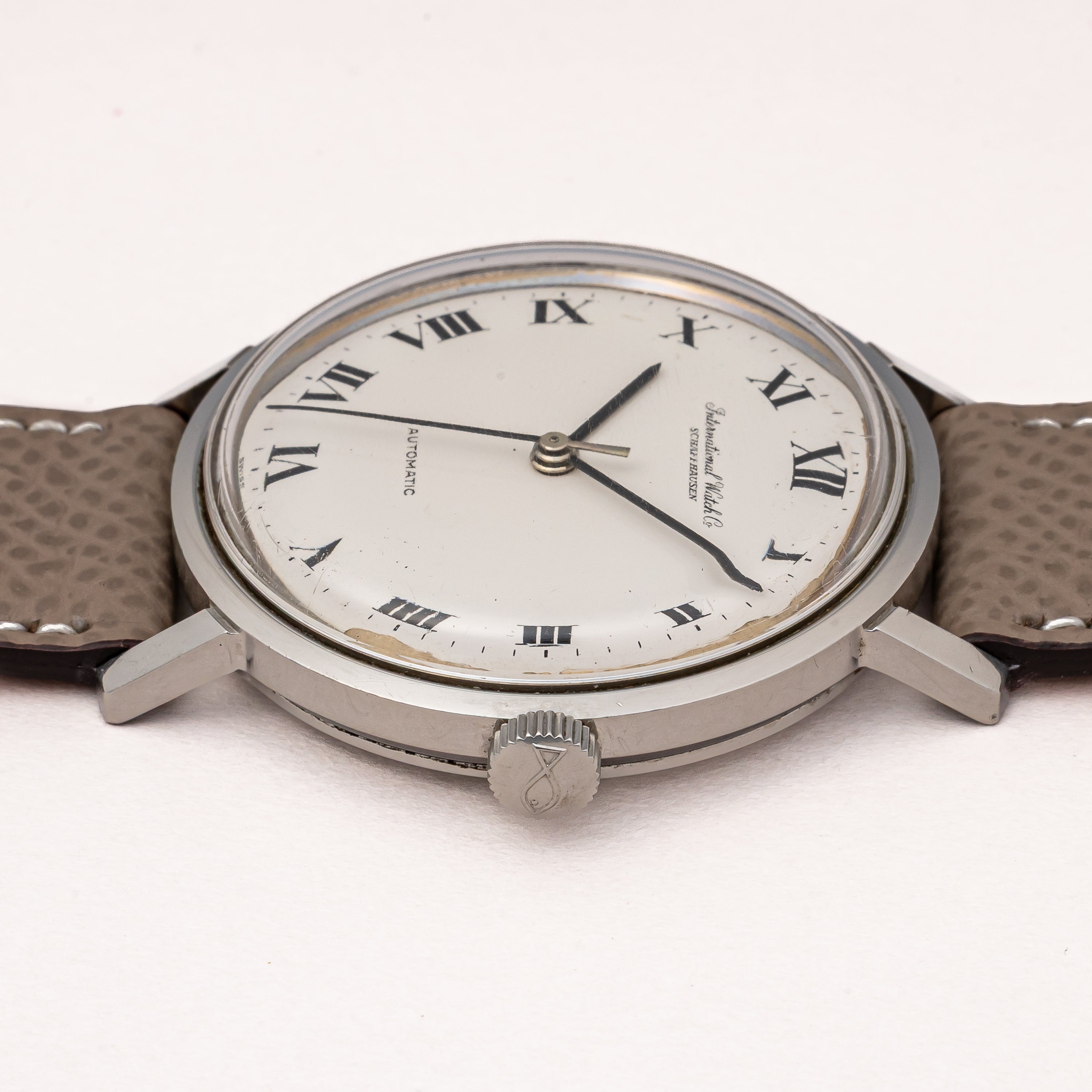 IWC 1977年製 ホワイトローマンダイヤル ペラトン式自動巻き Cal.854B ノンデイト 箱付き