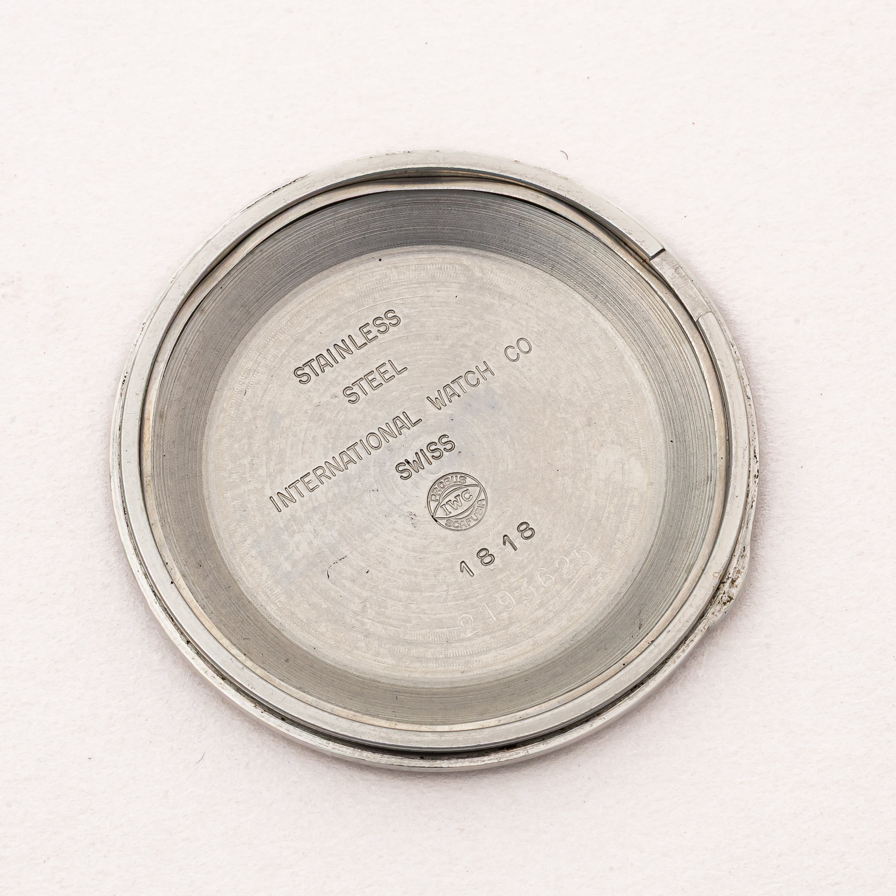 IWC 1977年製 ホワイトローマンダイヤル ペラトン式自動巻き Cal.854B ノンデイト 箱付き