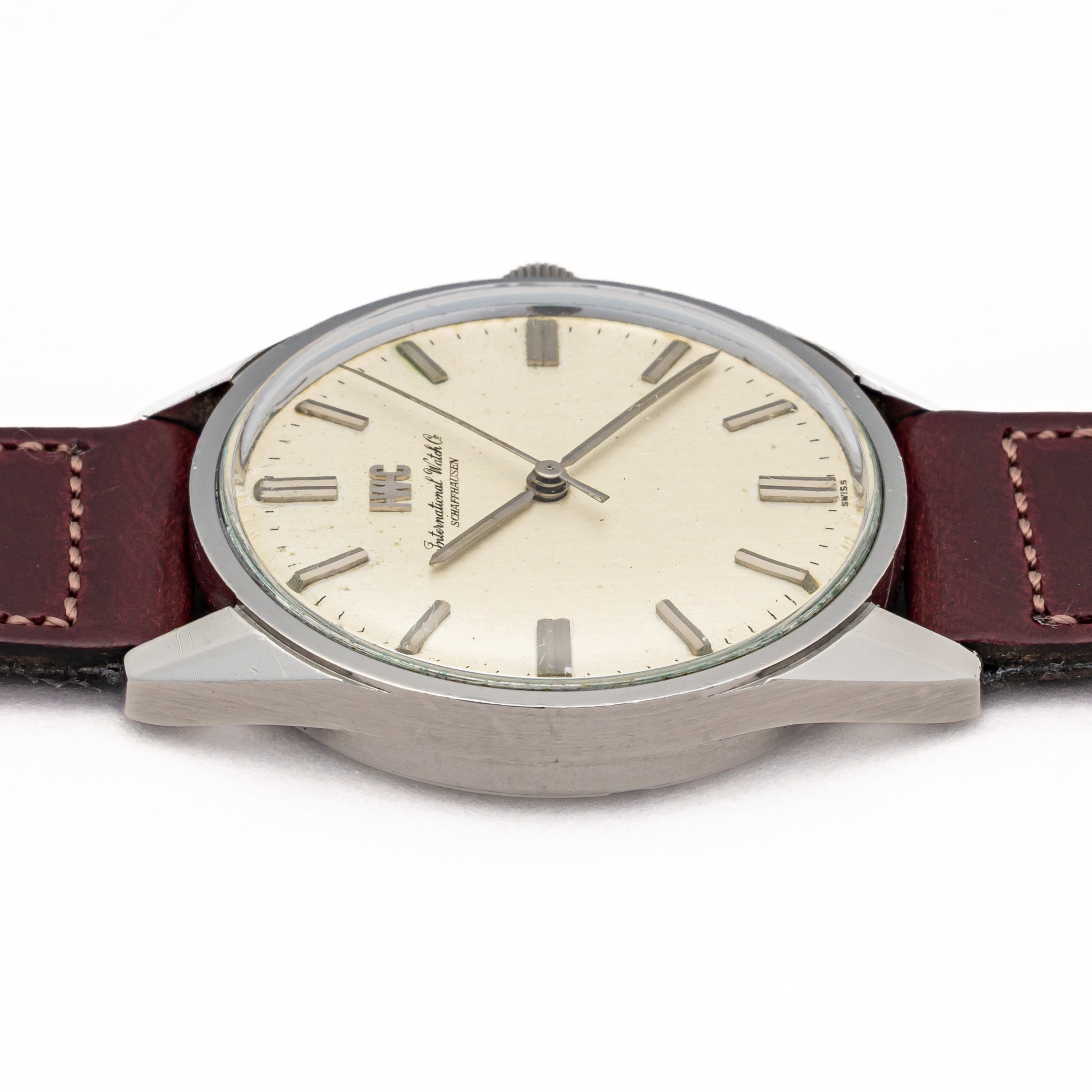 IWC ラウンド 1970年製/昭和45年製 Ref.810 手巻き Cal.89 スクリューバックケース お魚リューズ