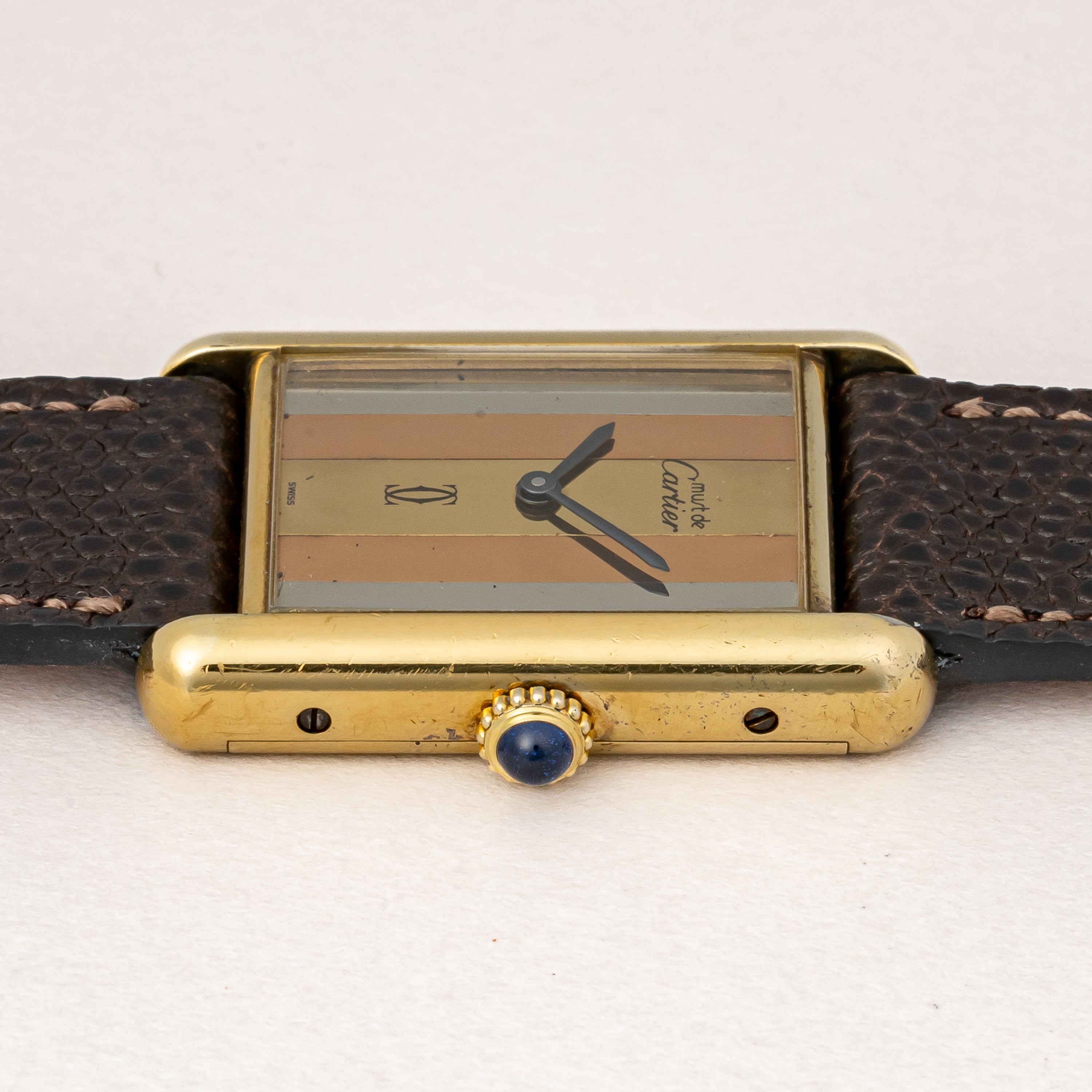 カルティエ マストタンク 1980年代製 LMサイズ 手巻き トリニティダイヤル 純正尾錠付き