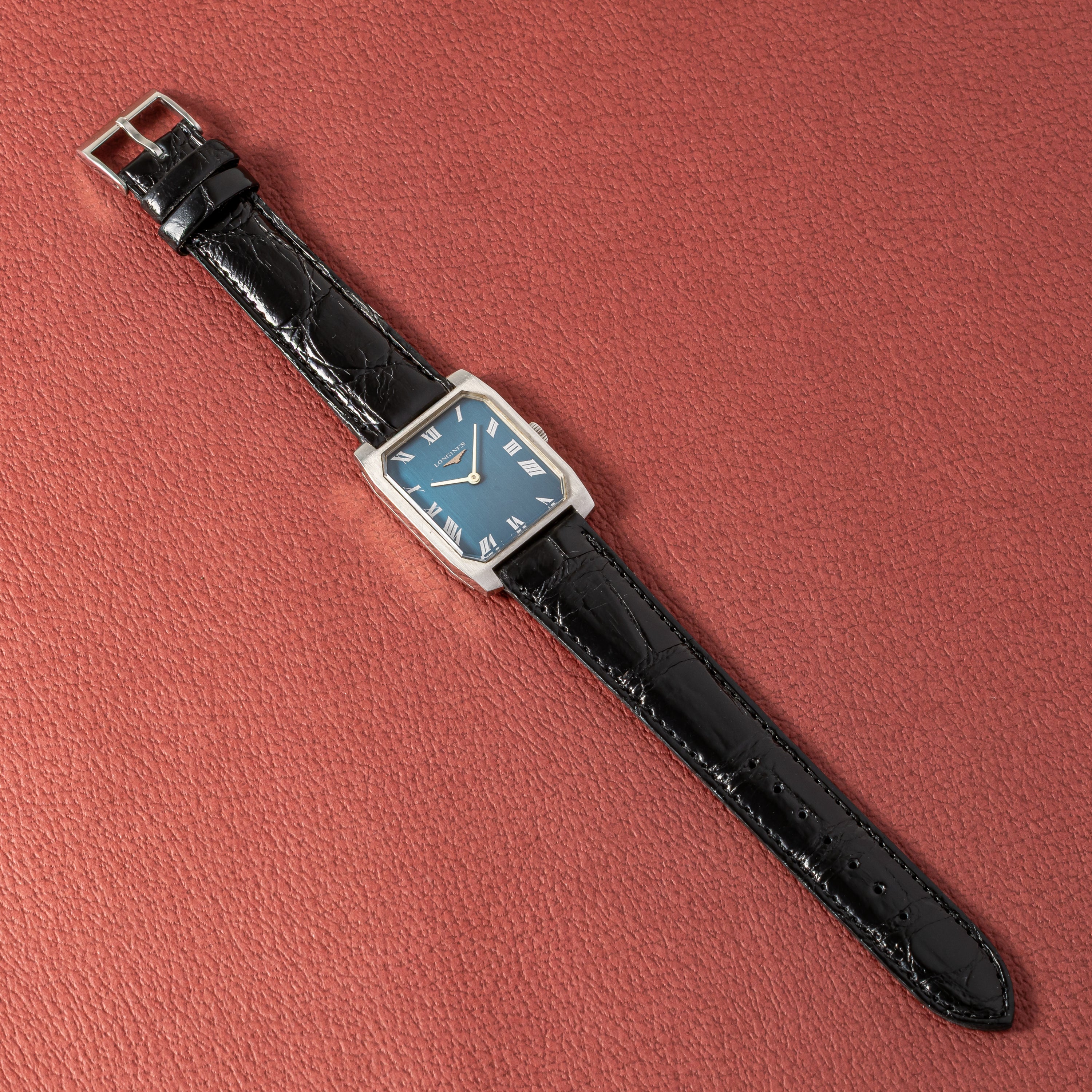 ロンジン レクタンギュラー 手巻き ブルーダイアル 1970年代製 Ref.8471-3 Cal.428