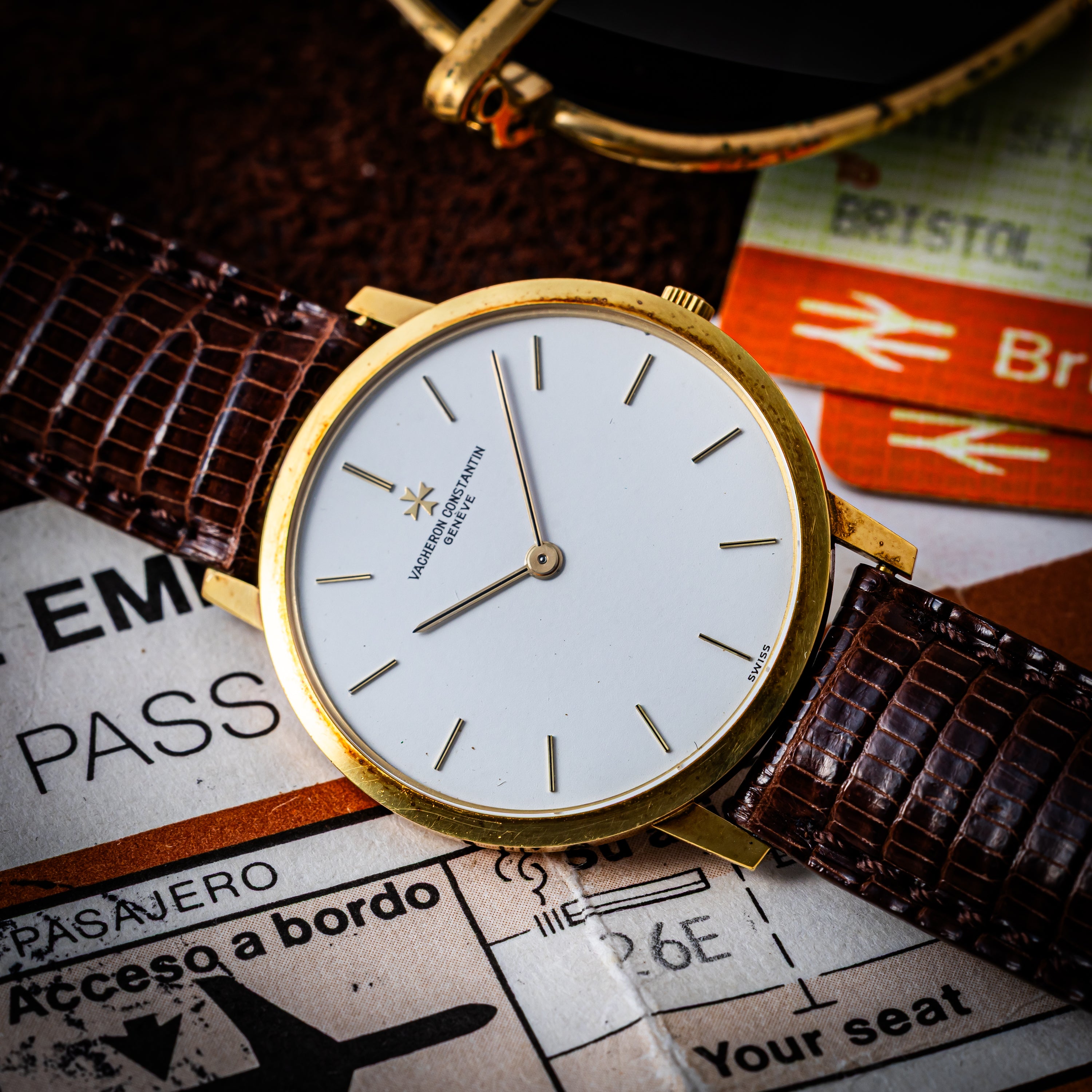 ヴァシュロン・コンスタンタン 18金無垢薄型ラウンドケース 1970年代製 手巻き Cal.1003/1 Ref.33003