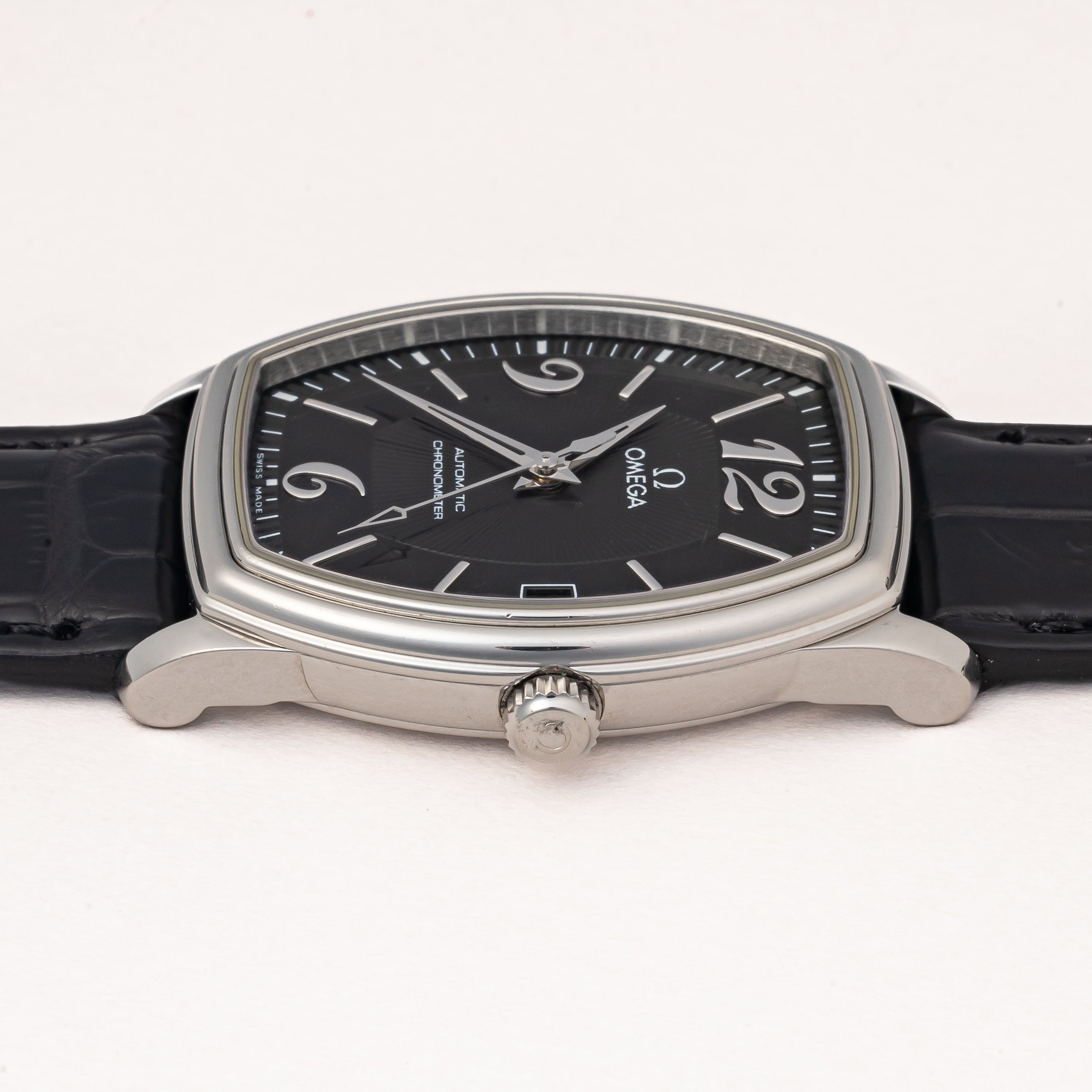 オメガ デ・ヴィル プレステージ クロノメーター 自動巻 トノーケース 1999年製 純正尾錠付き